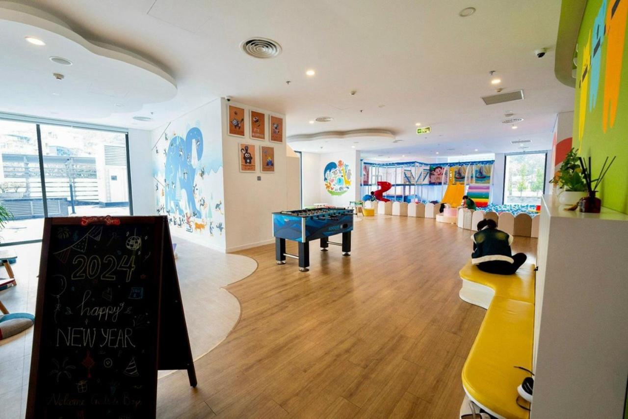 Duas House #S2 Sapphire Hạ Long Căn 2 Phòng Ngủ 1 vệ sinh hướng vịnh - vòng quay mặt trời view 3
