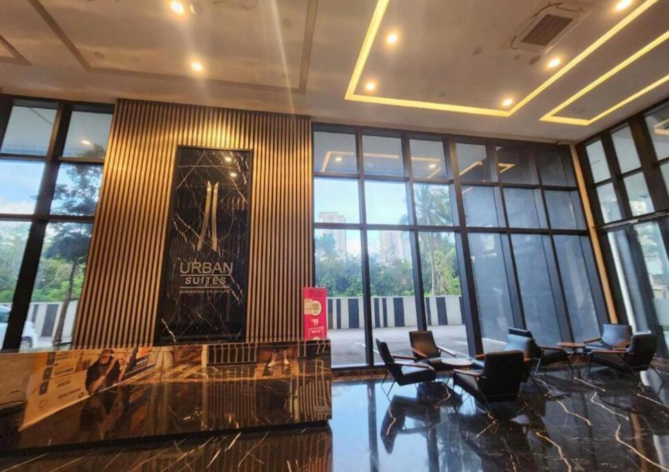 Urban Suites, Best Seaview and Cityview in Town photo 3