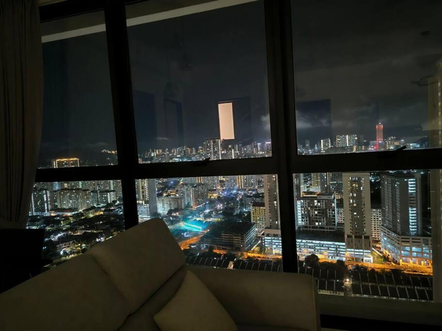 Urban Suites, Best Seaview and Cityview in Town photo 8