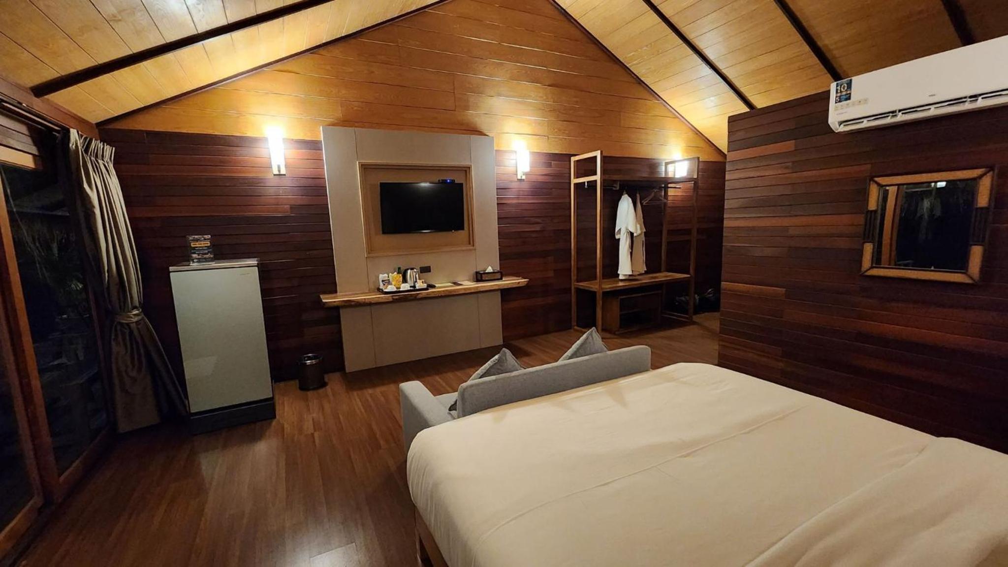 Ruknam Resort