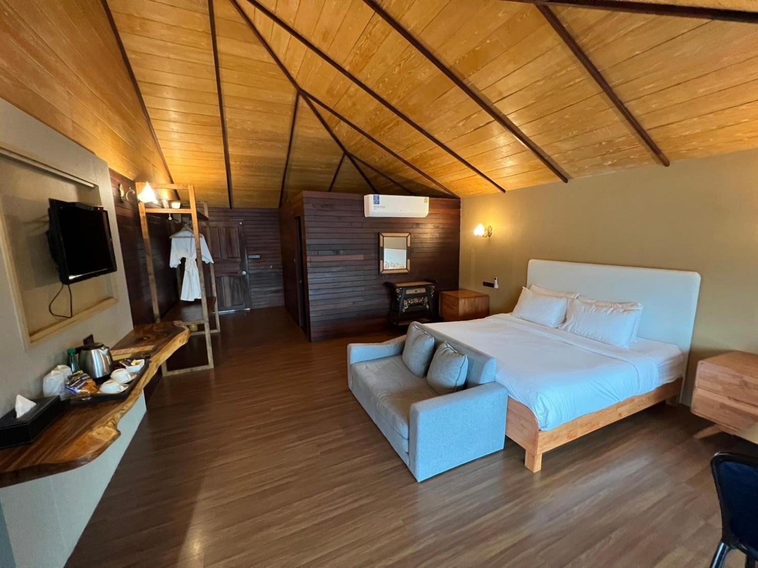 Ruknam Resort