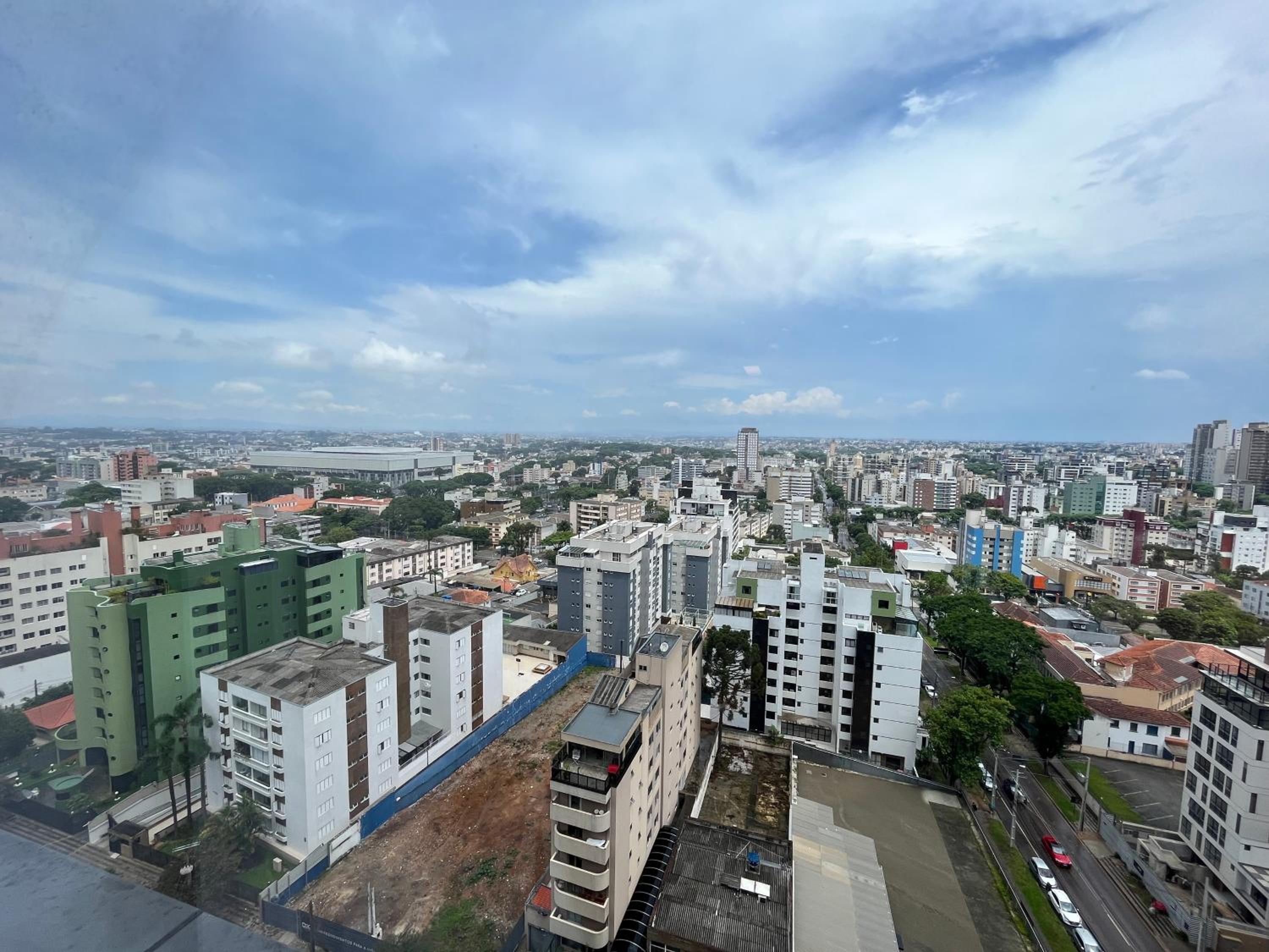 Studio Helbor Stay Batel - Sofisticação, Conforto, Localização e Vista Privilegiada