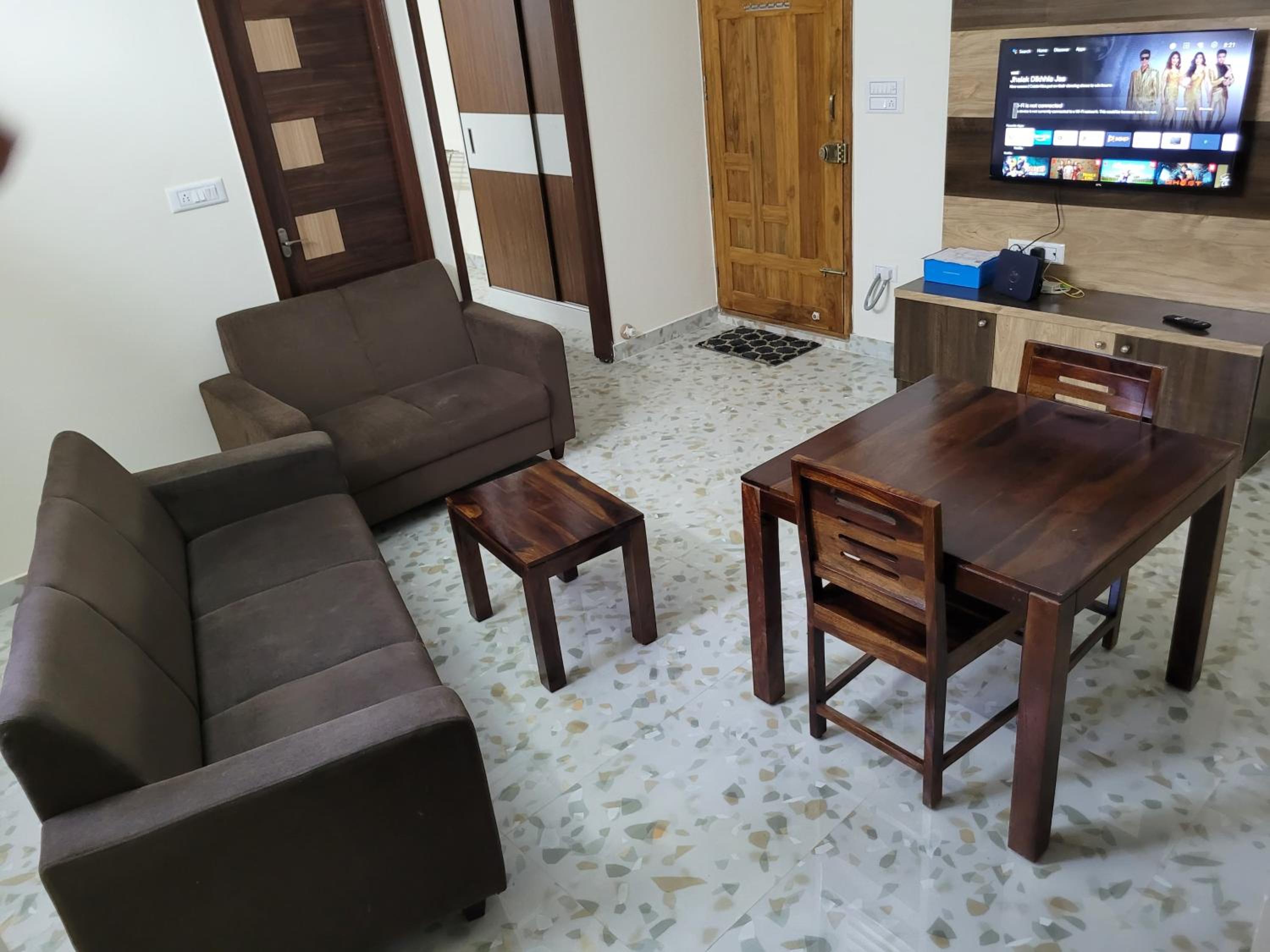 Castle Hebbal Service Apartments view 3