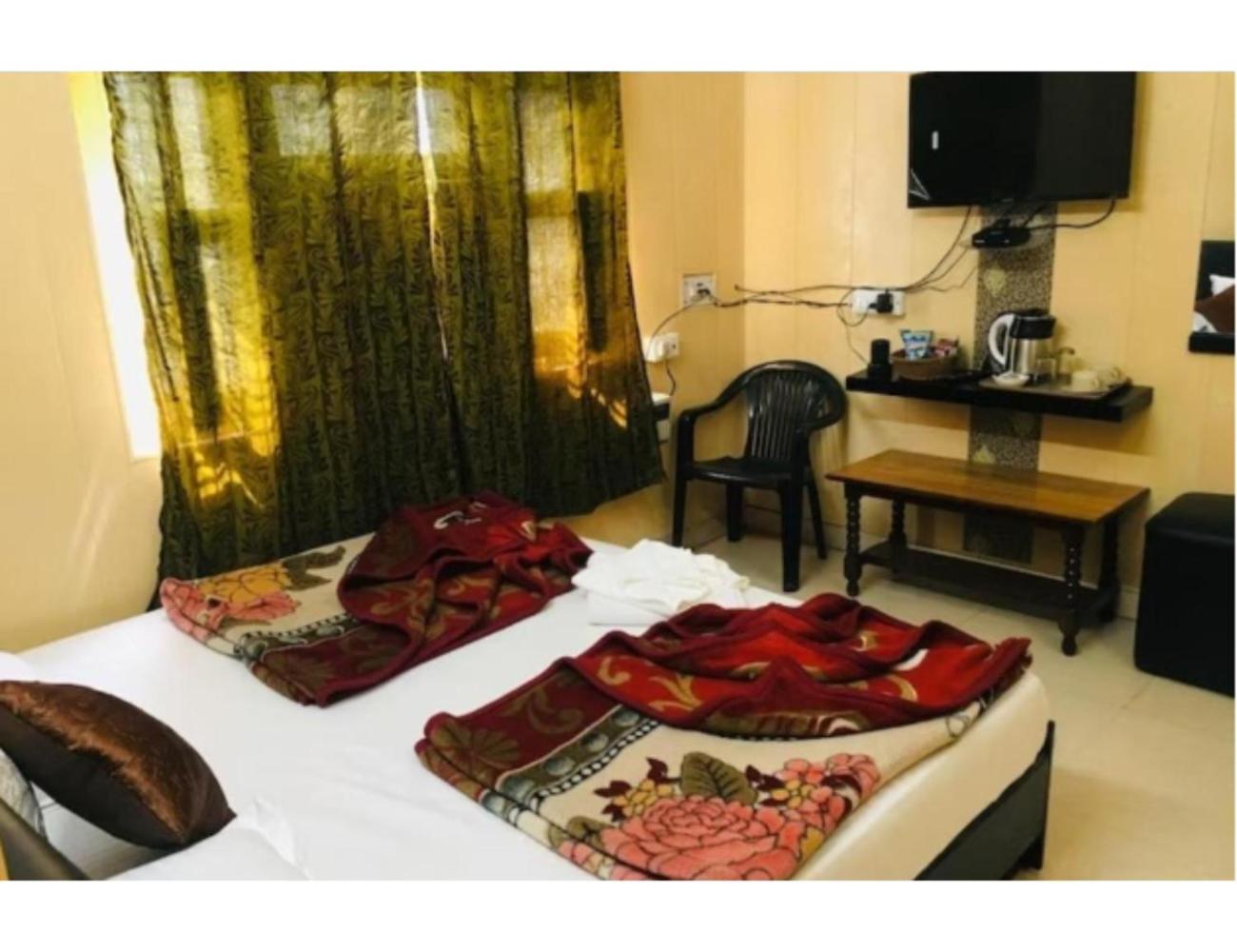Hotel Anmol & Restaurant, Rudraprayag view 2