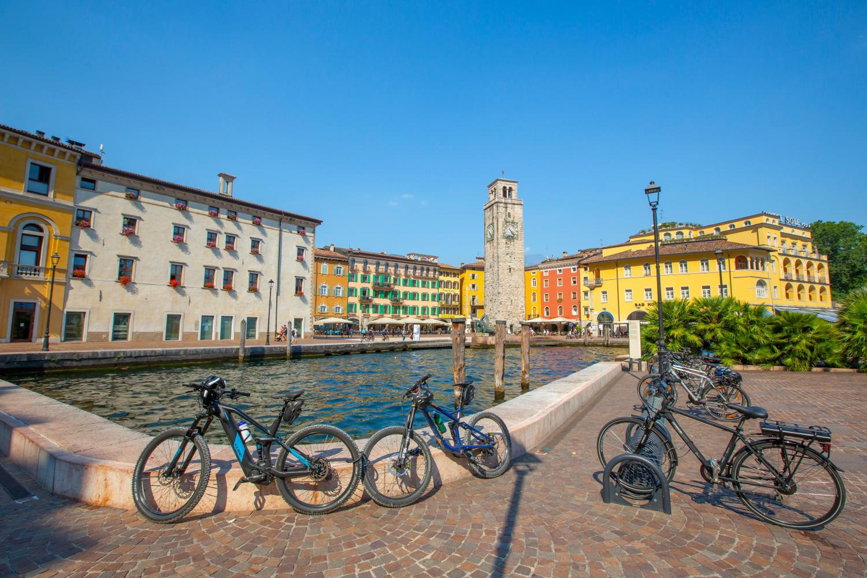 Domus Raffaella - Happy Rentals