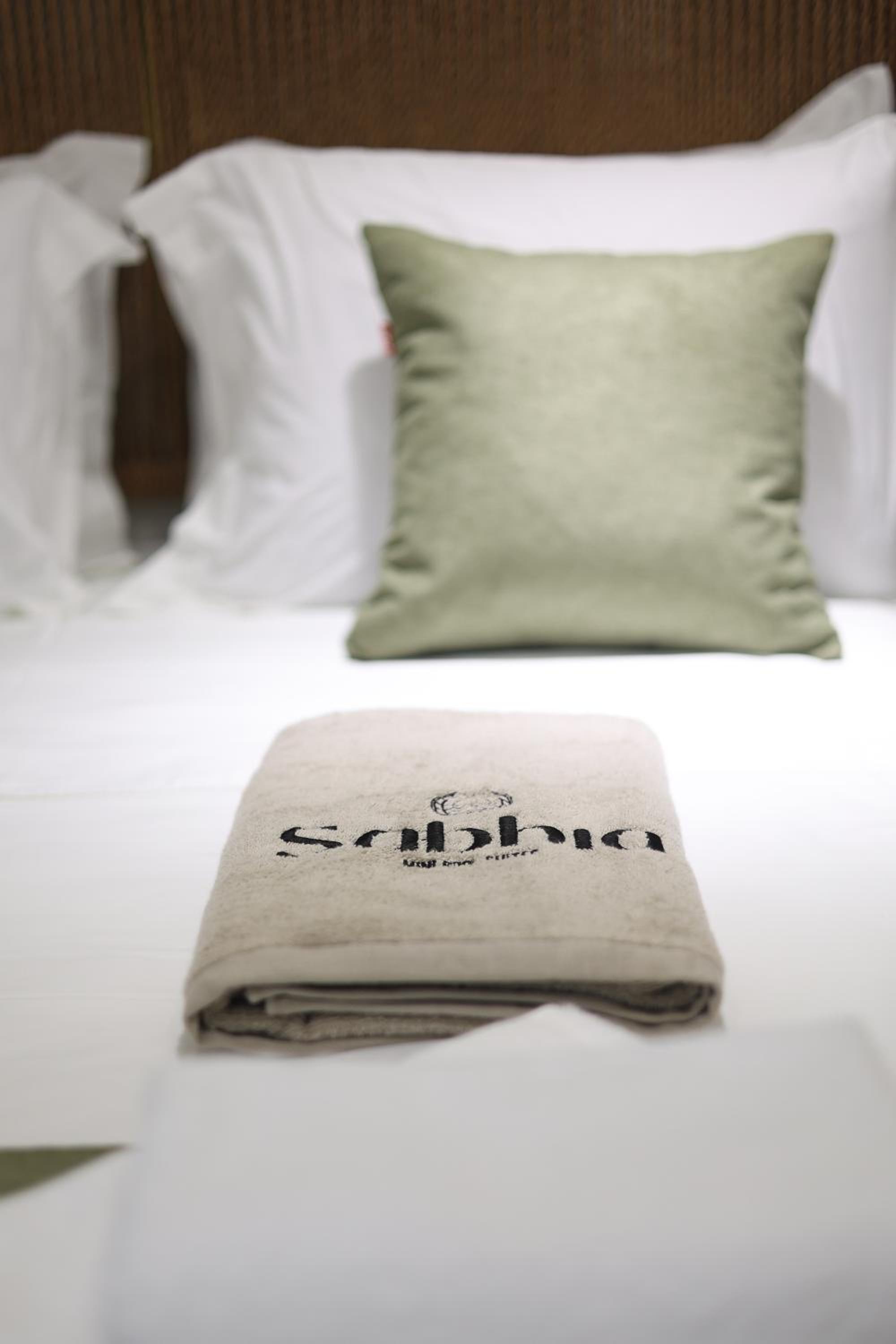 Sabbia Mini Pool Suites II