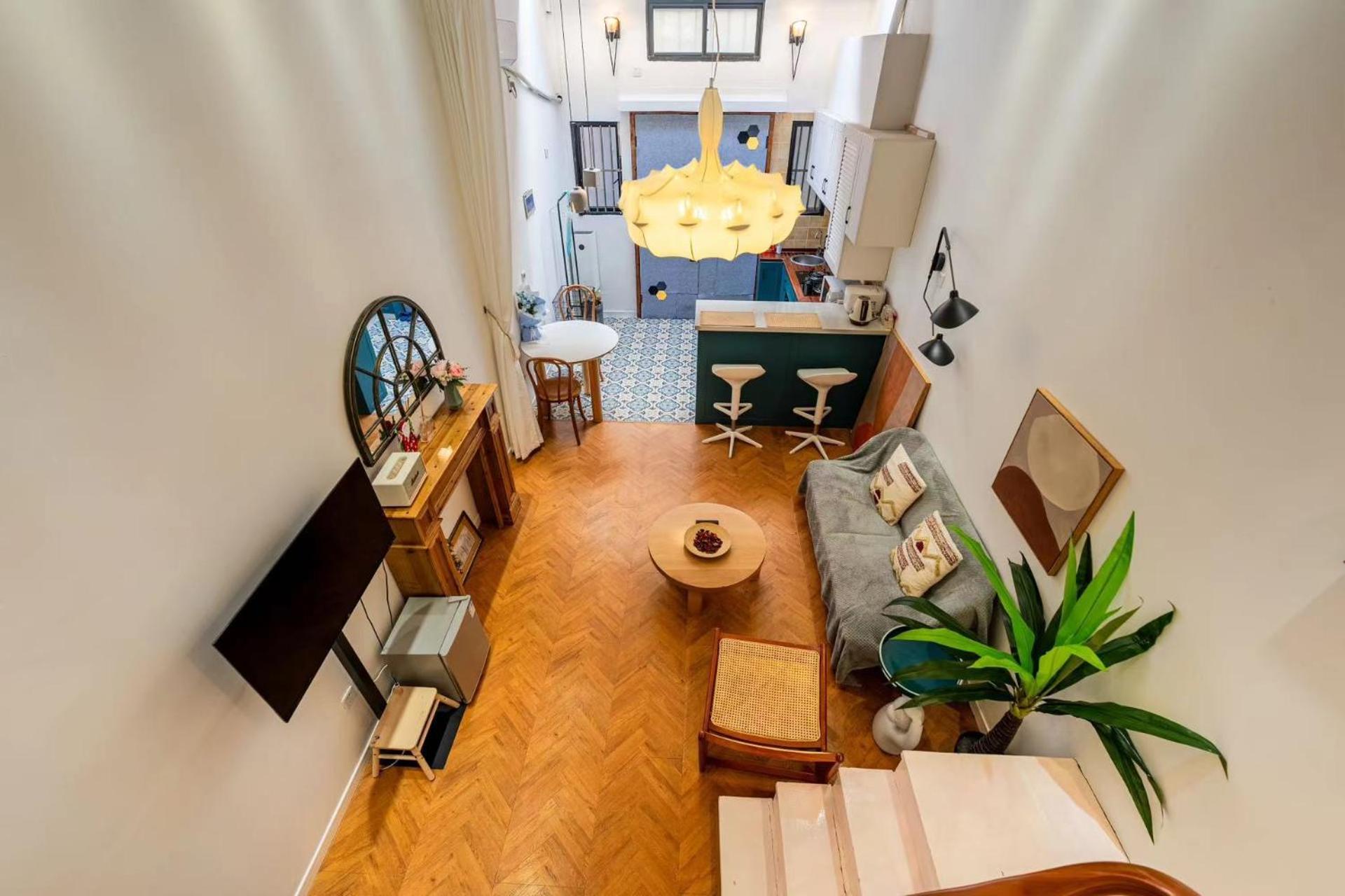 Shanghai Downtown Blossom B&B- Yongkang Road