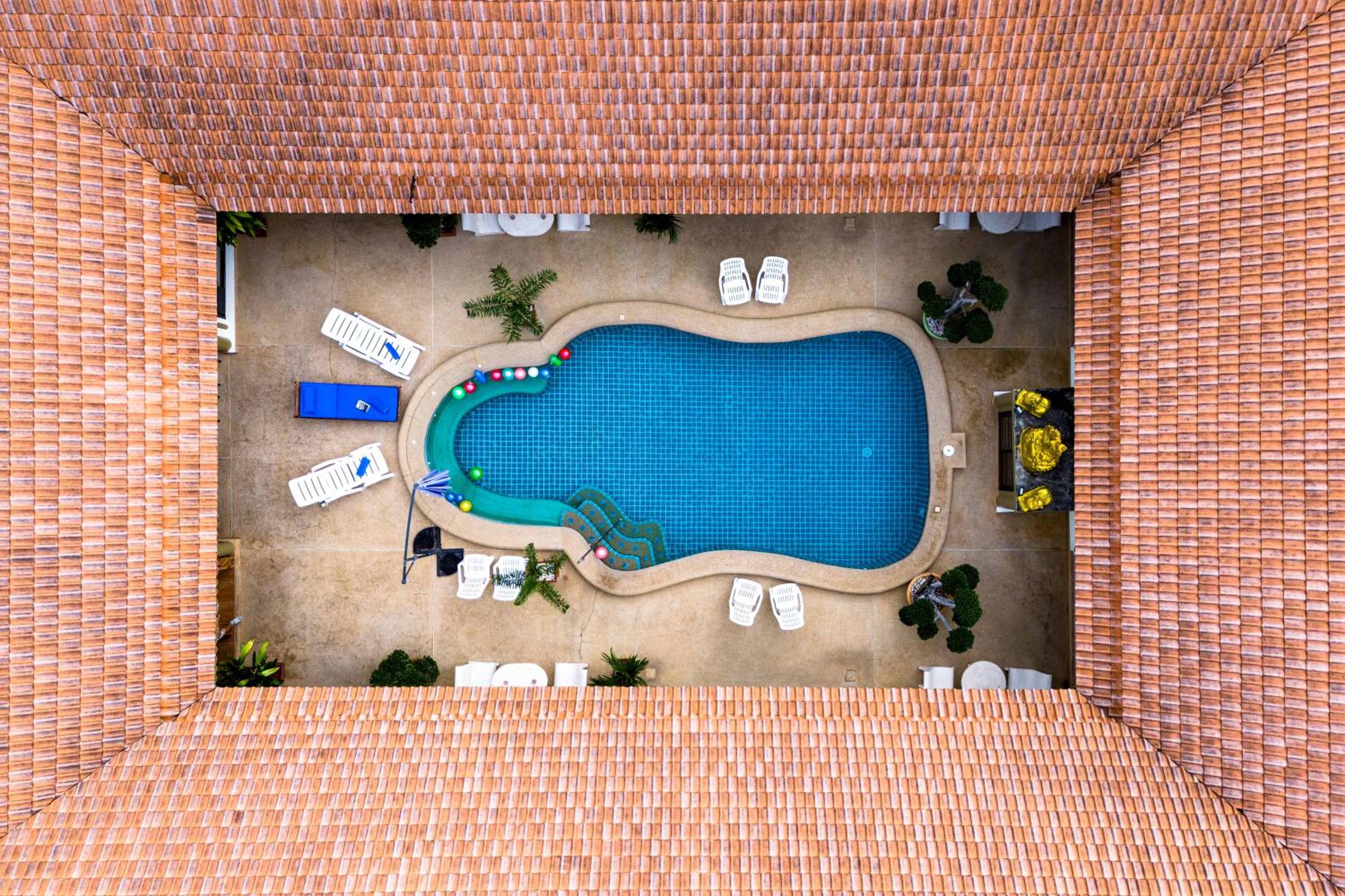 Siam Court Hotel and Resort