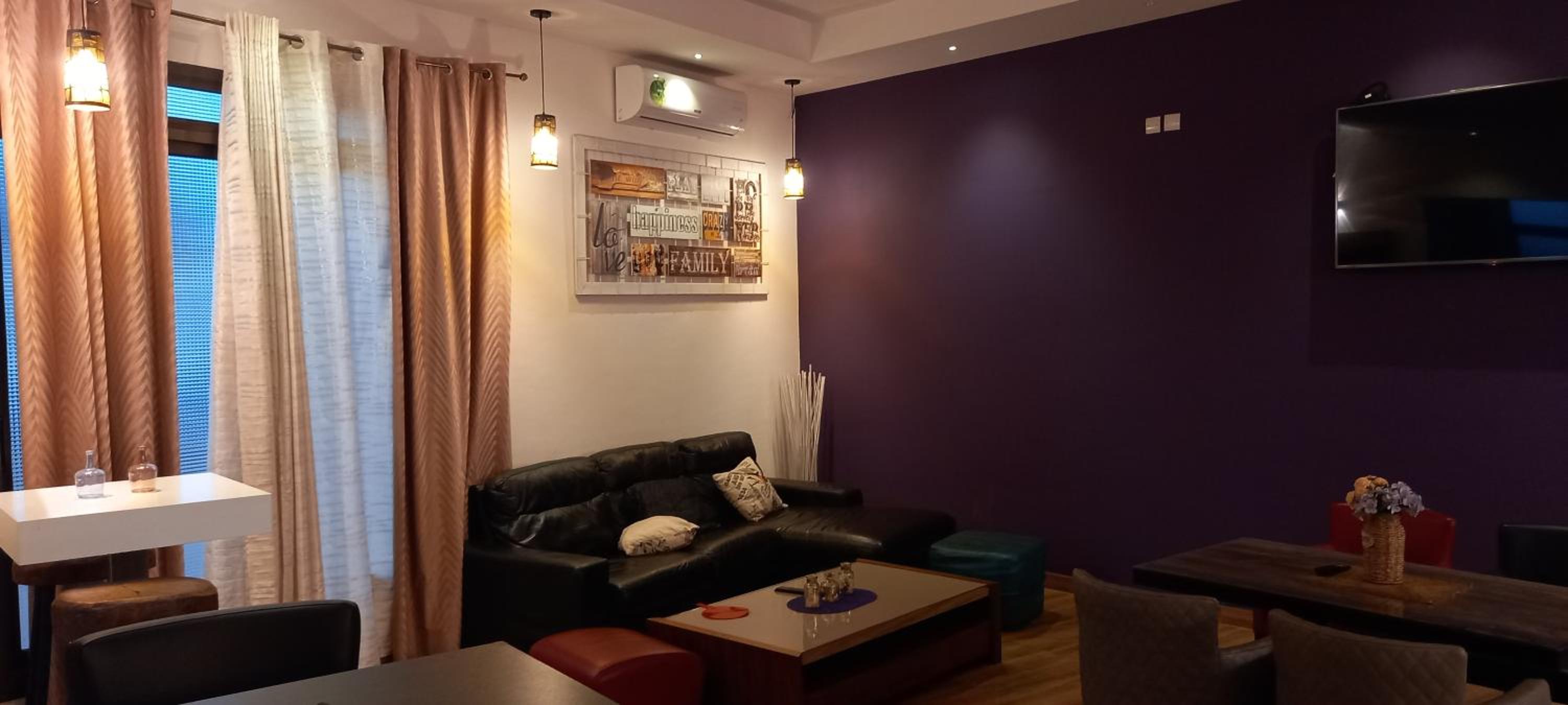 APPART HOTEL MIREILLE