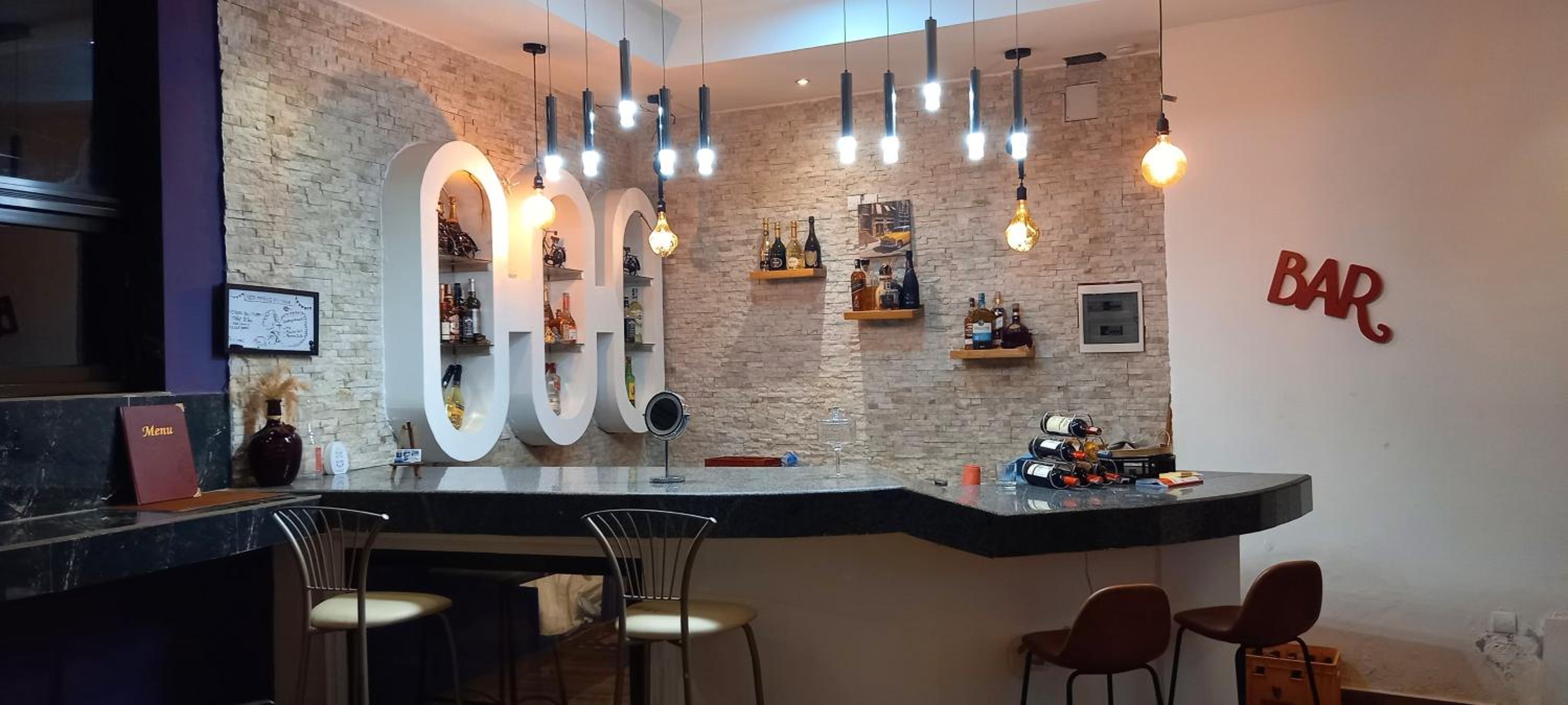 APPART HOTEL MIREILLE