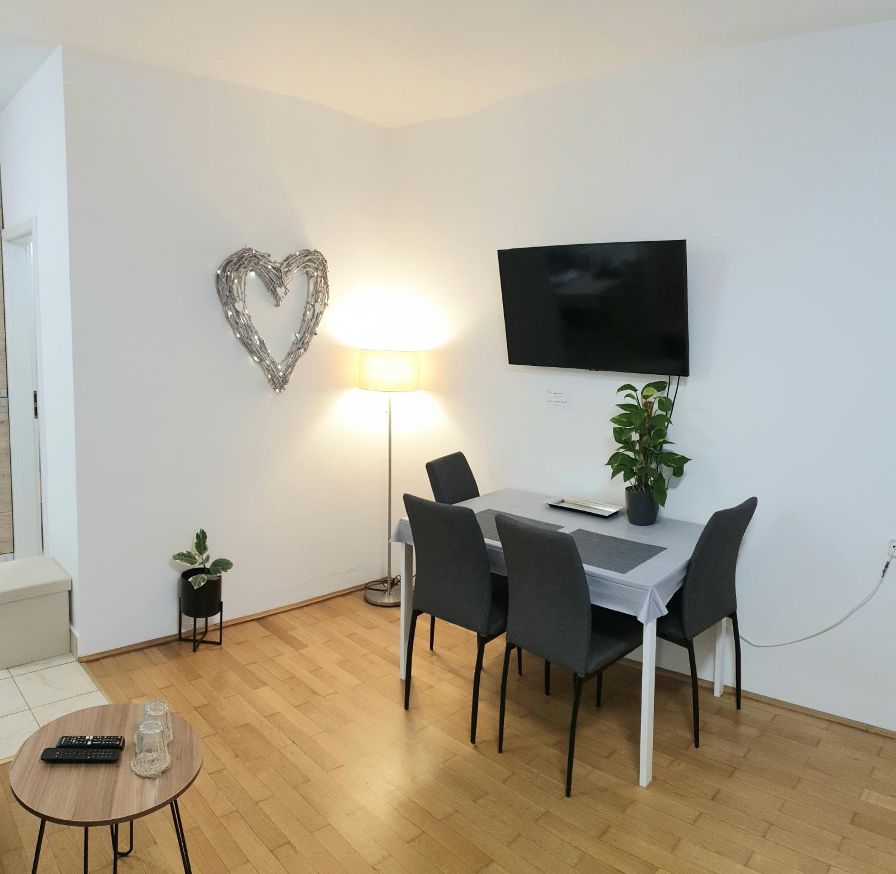 N14 Nap Apartment view 2