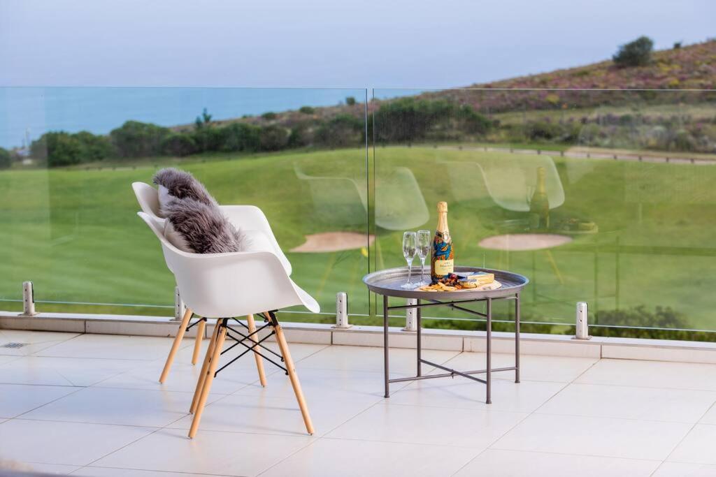 Paradise Views - Pezula Golf est view 3