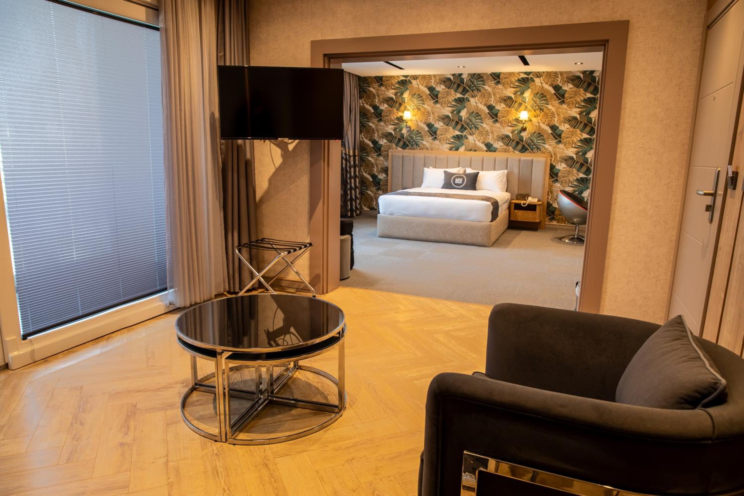 MATEO OTEL - Image 5