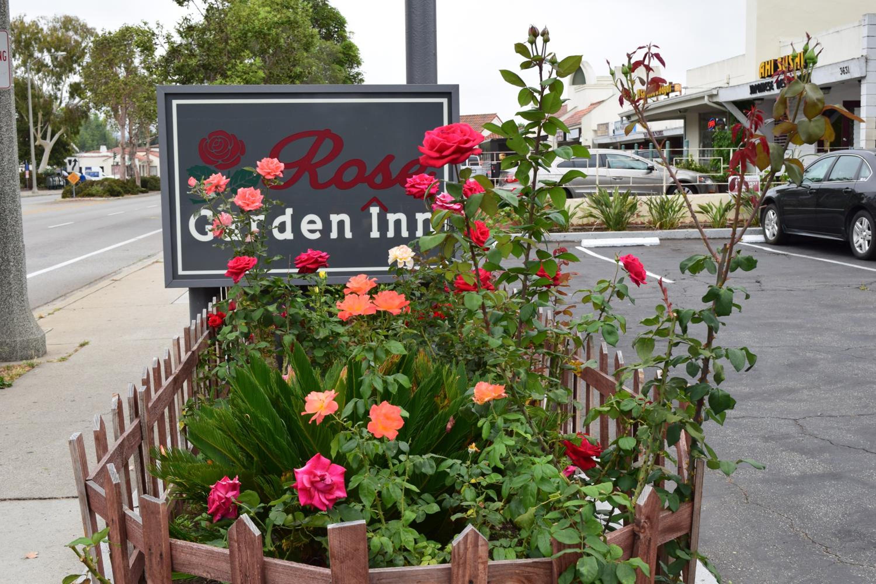 Rose Garden Inn