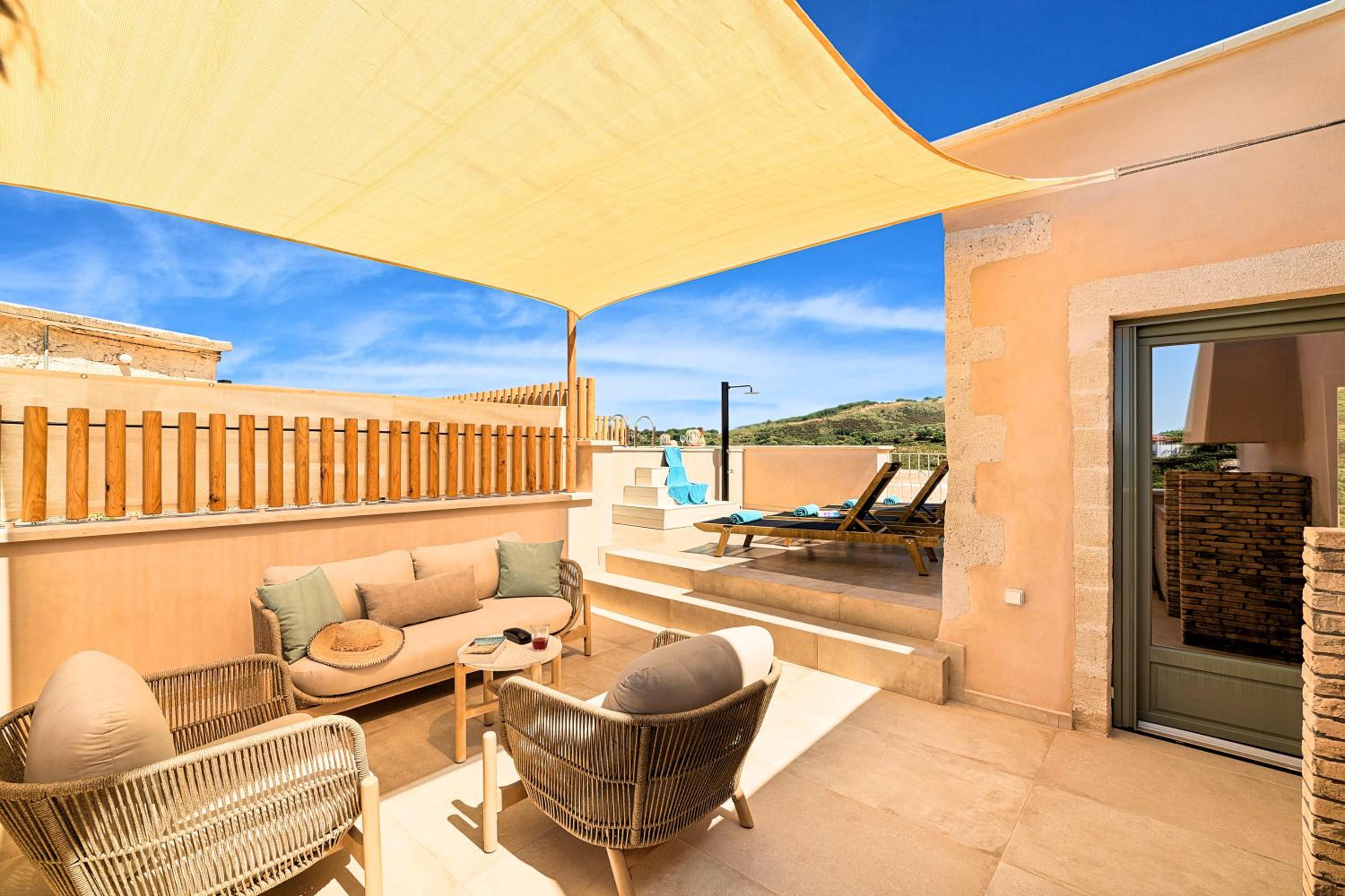 Villa Mirage Kournas Rooftop Sunset by Posarelli