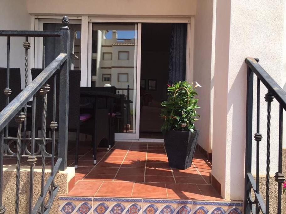 Lovely bungalow with two big terrasses