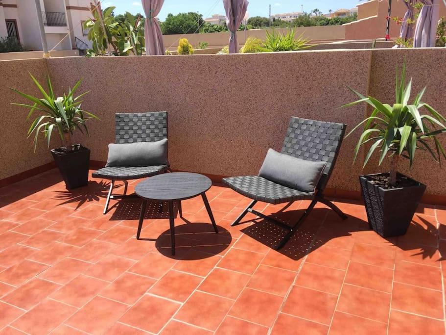 Lovely bungalow with two big terrasses