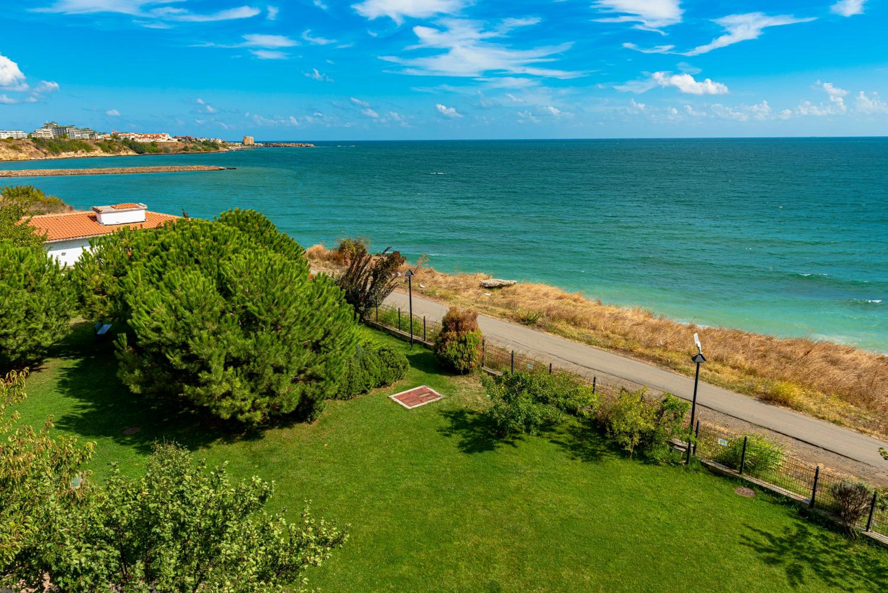 Menada Apartments in Marina Cape