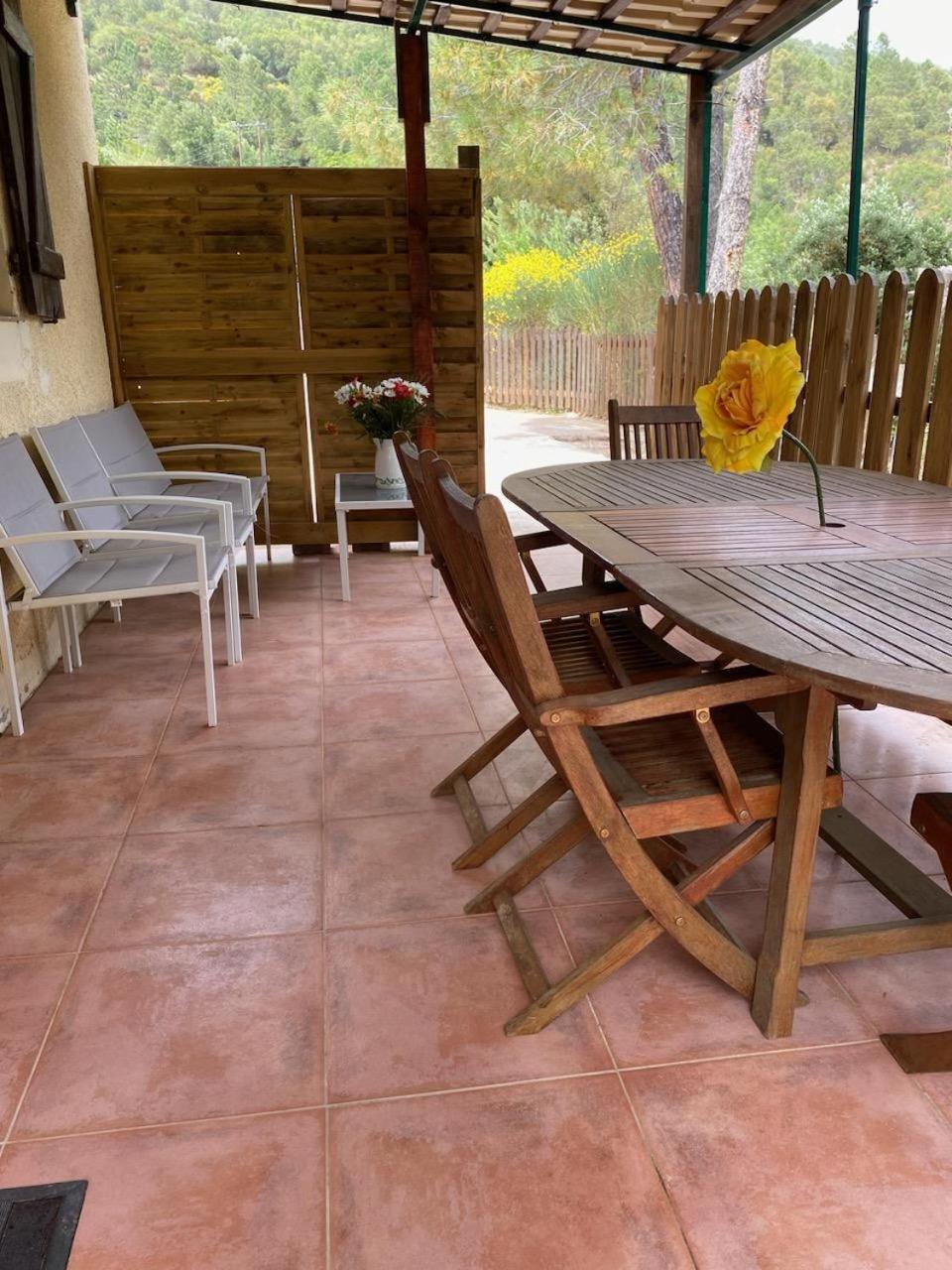 outdoor BBQ area