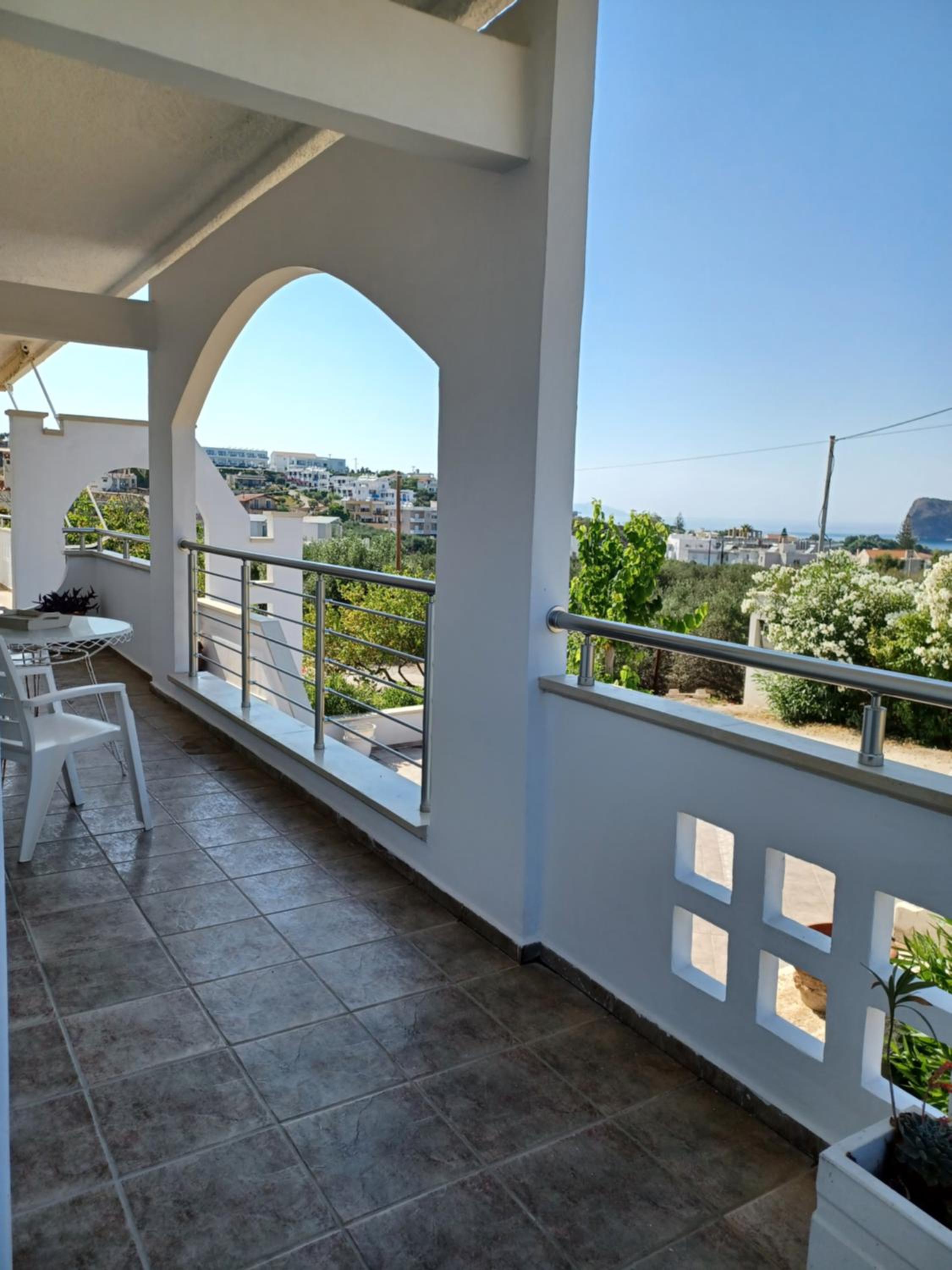 Casa Dastele remarkable seaview 5' from the sea view 3