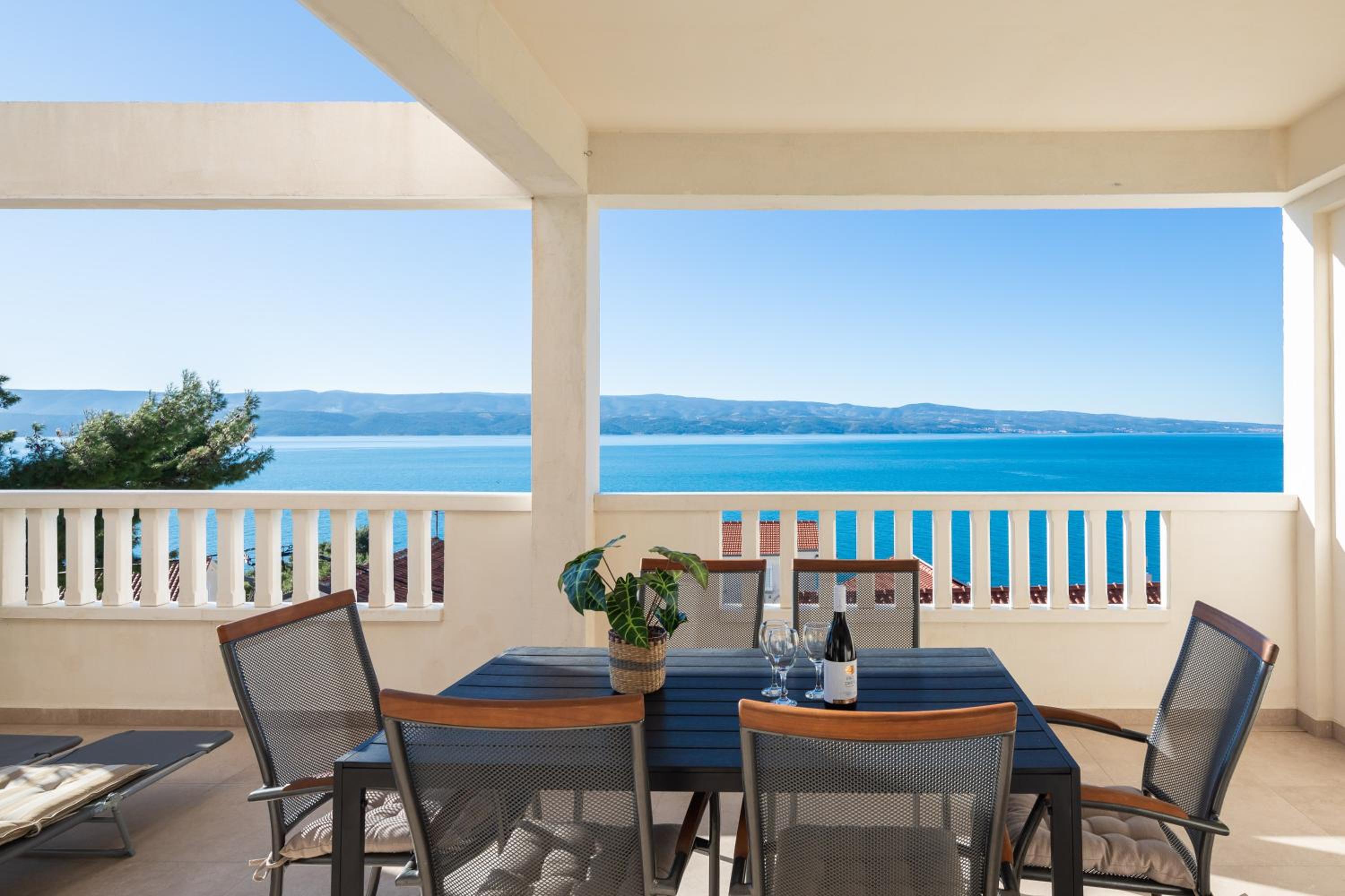 Blue Horizon Suite