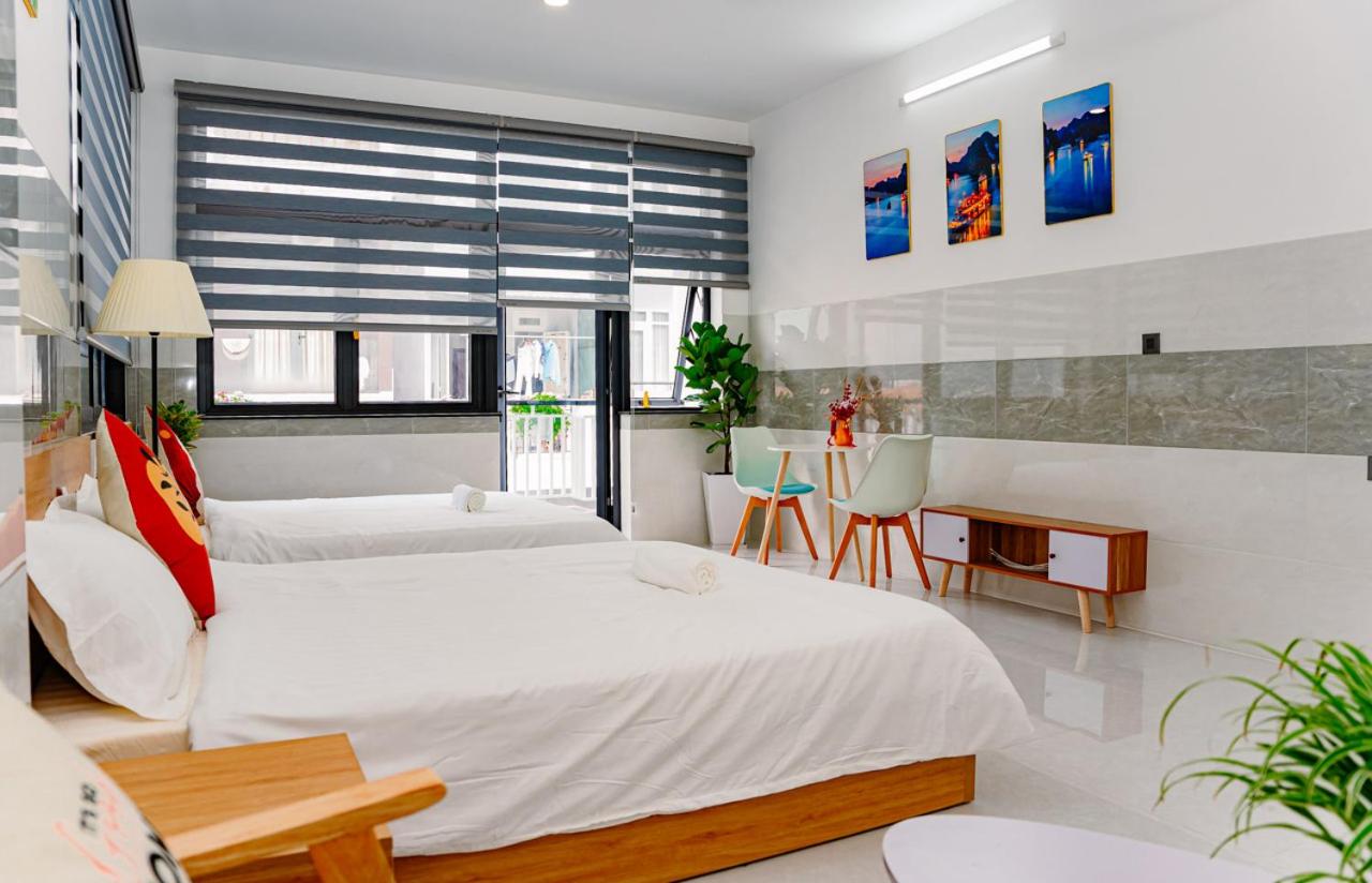 ALOHA SAIGON PREMIUM HOSTEL by Local Travel Experts - Newly opened, Less-touristy location, Spacious rooms, Glass shower bathroom, Free breakfast & Walking