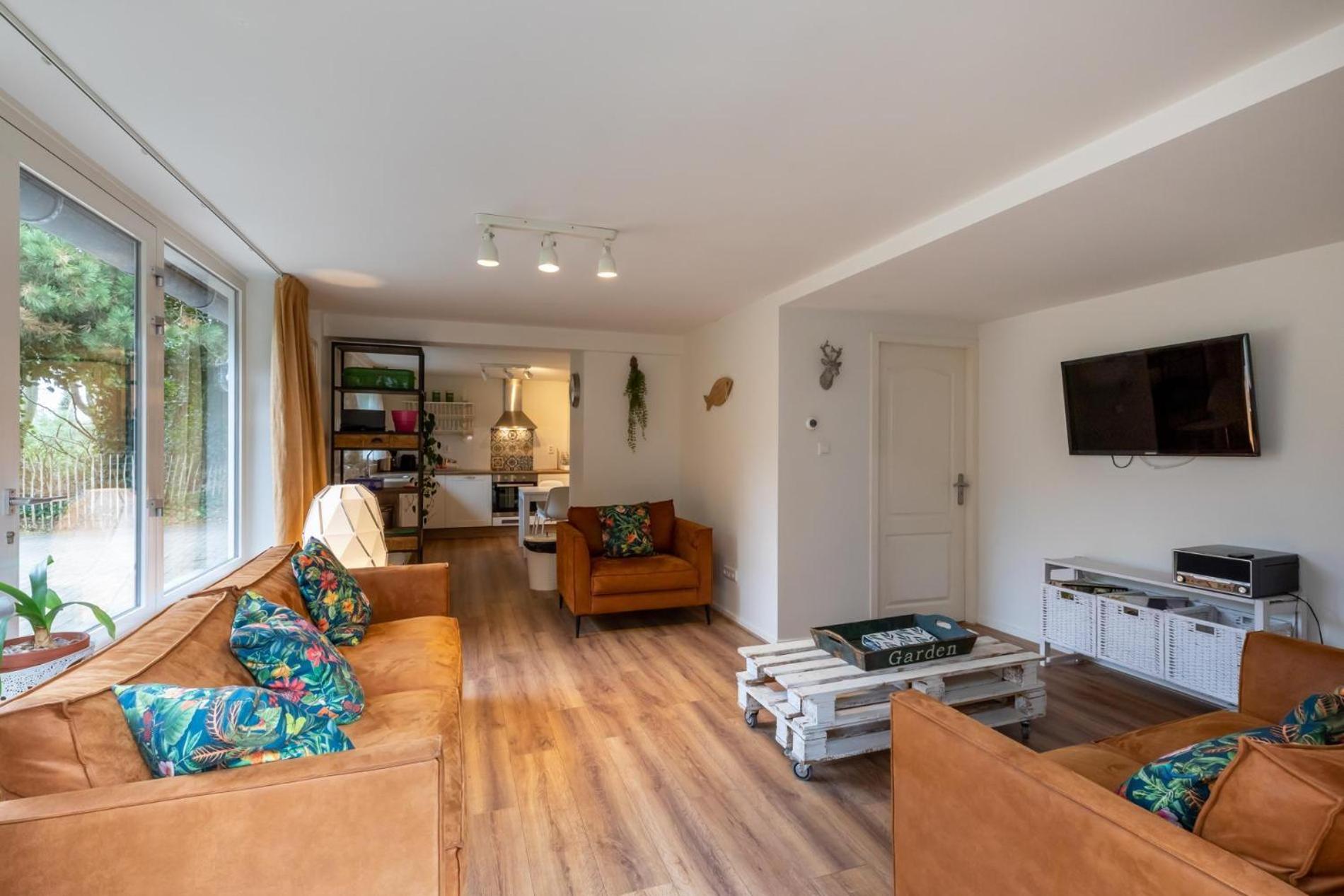 Welcome in - Vakantiewoning - Valkenisseweg 68 l Biggekerke 'Strand Bungalow' view 2