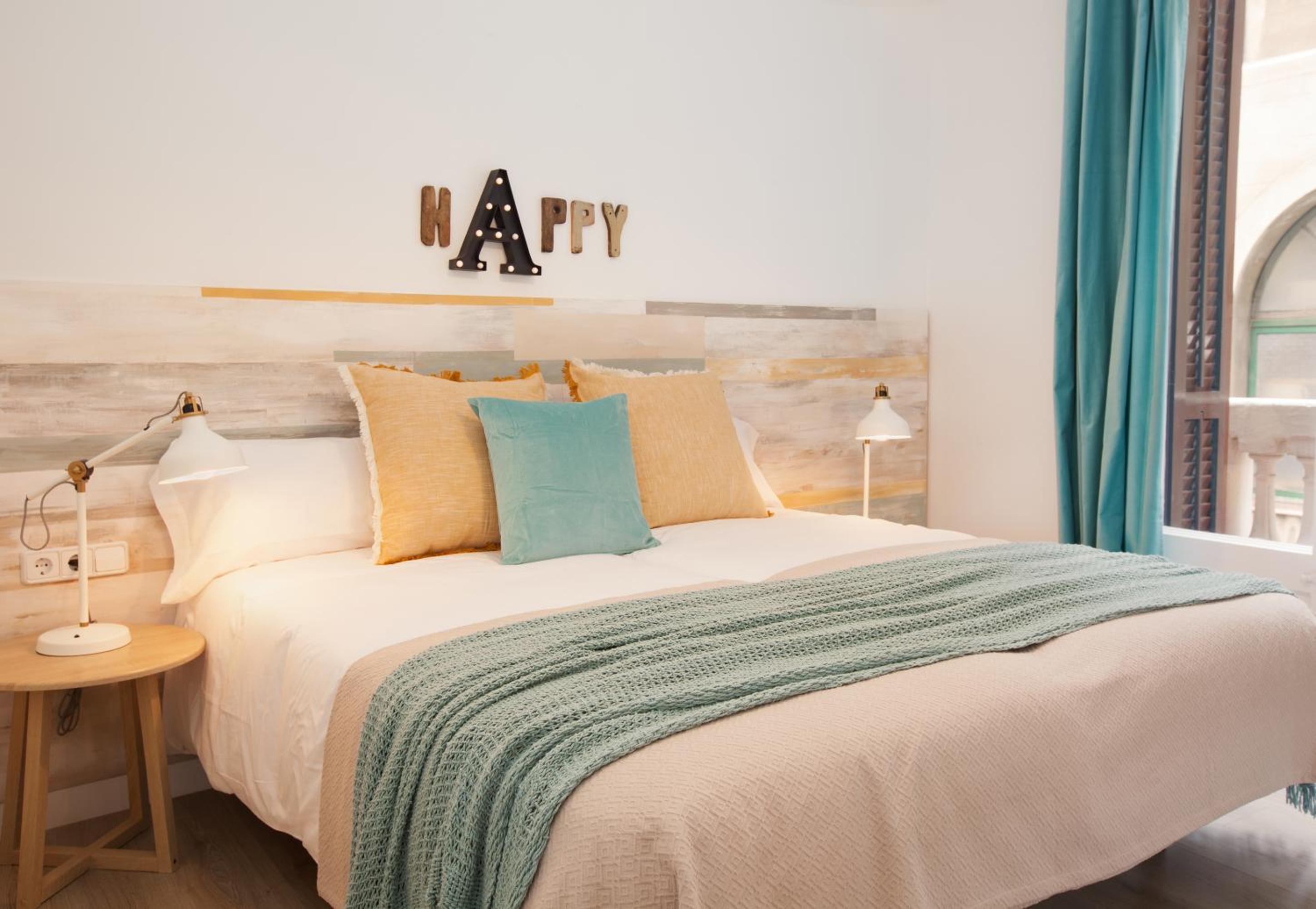 Click&Flat Seneca Suites