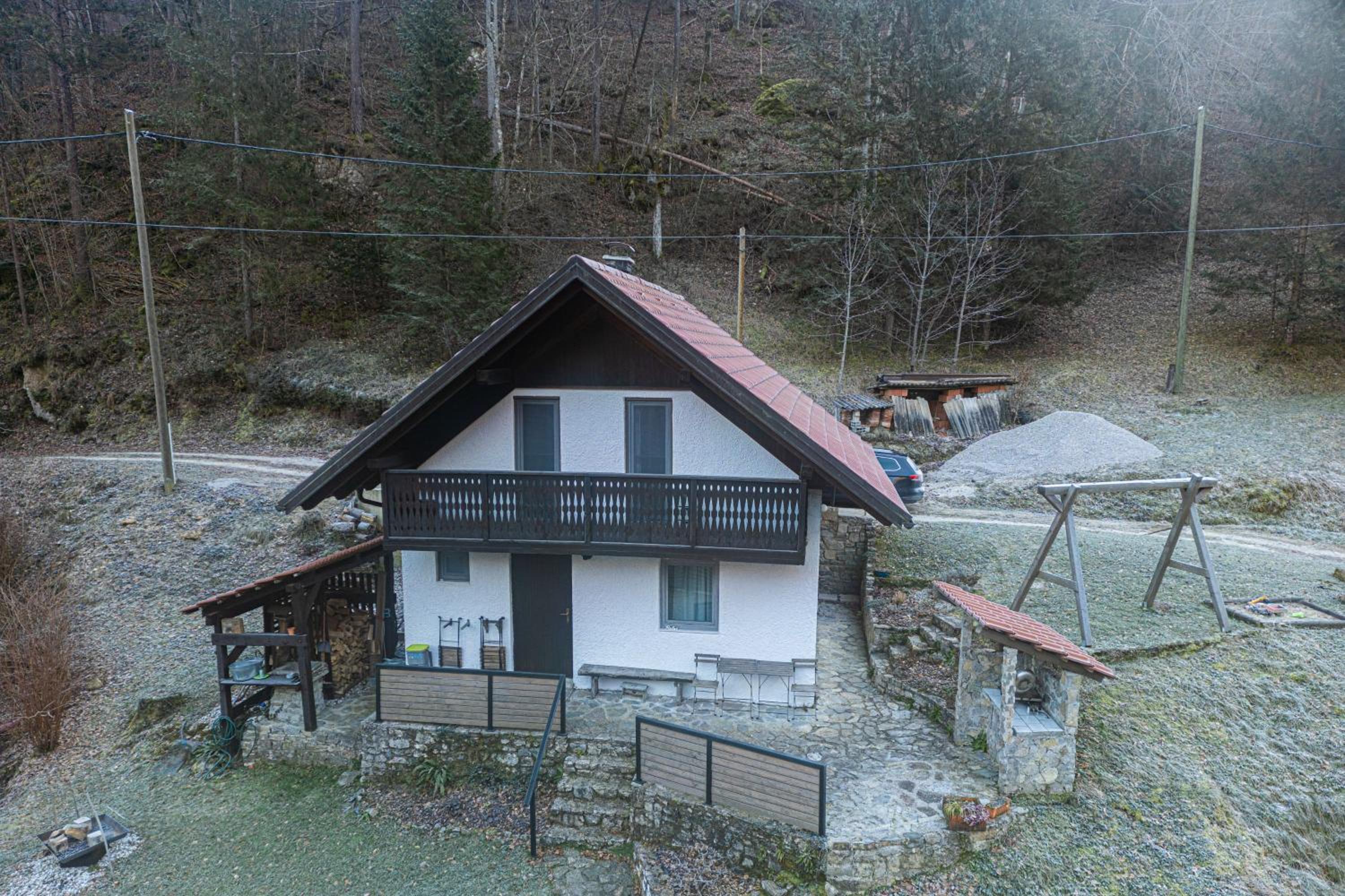 Photo 12