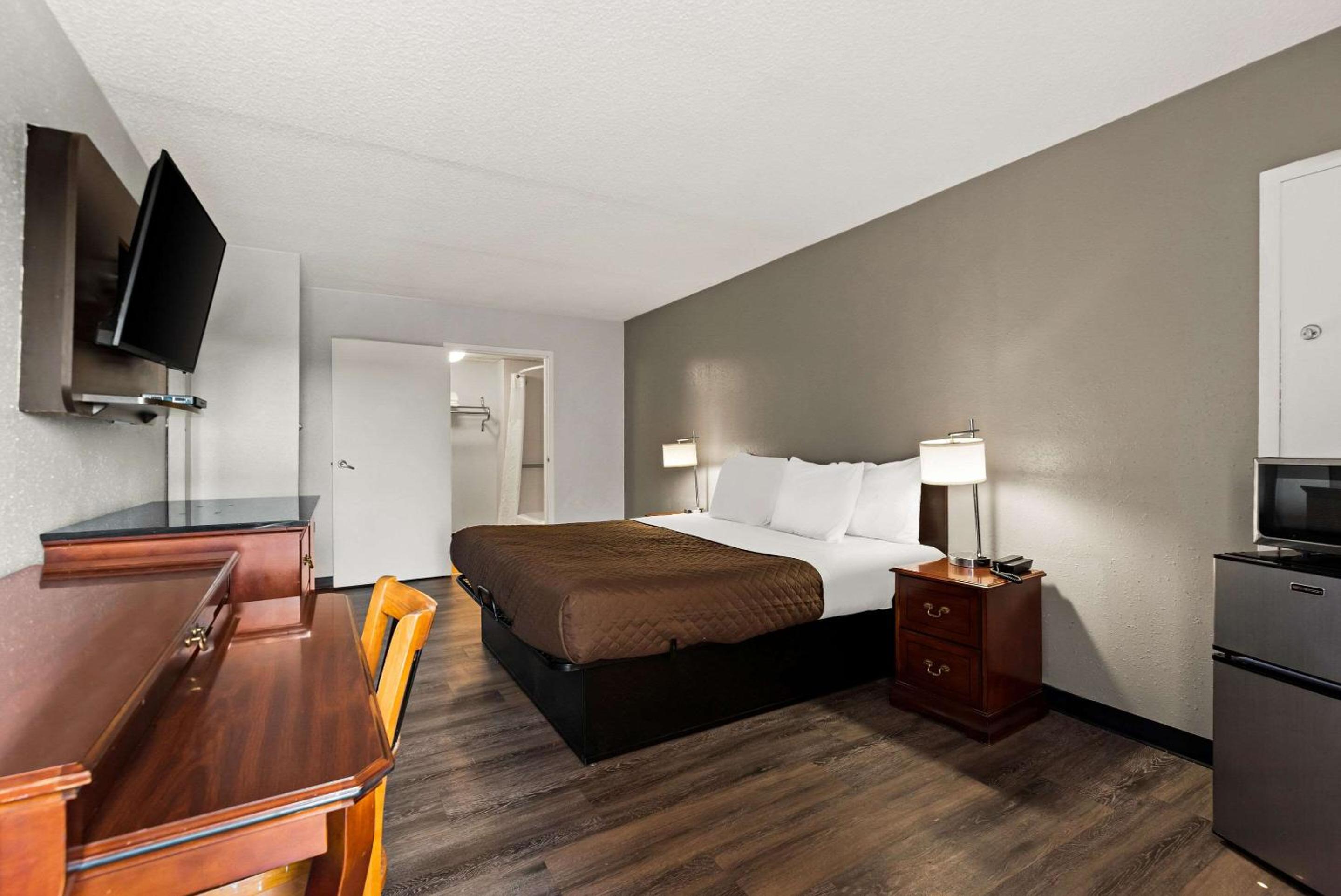 Rodeway Inn Brooklawn