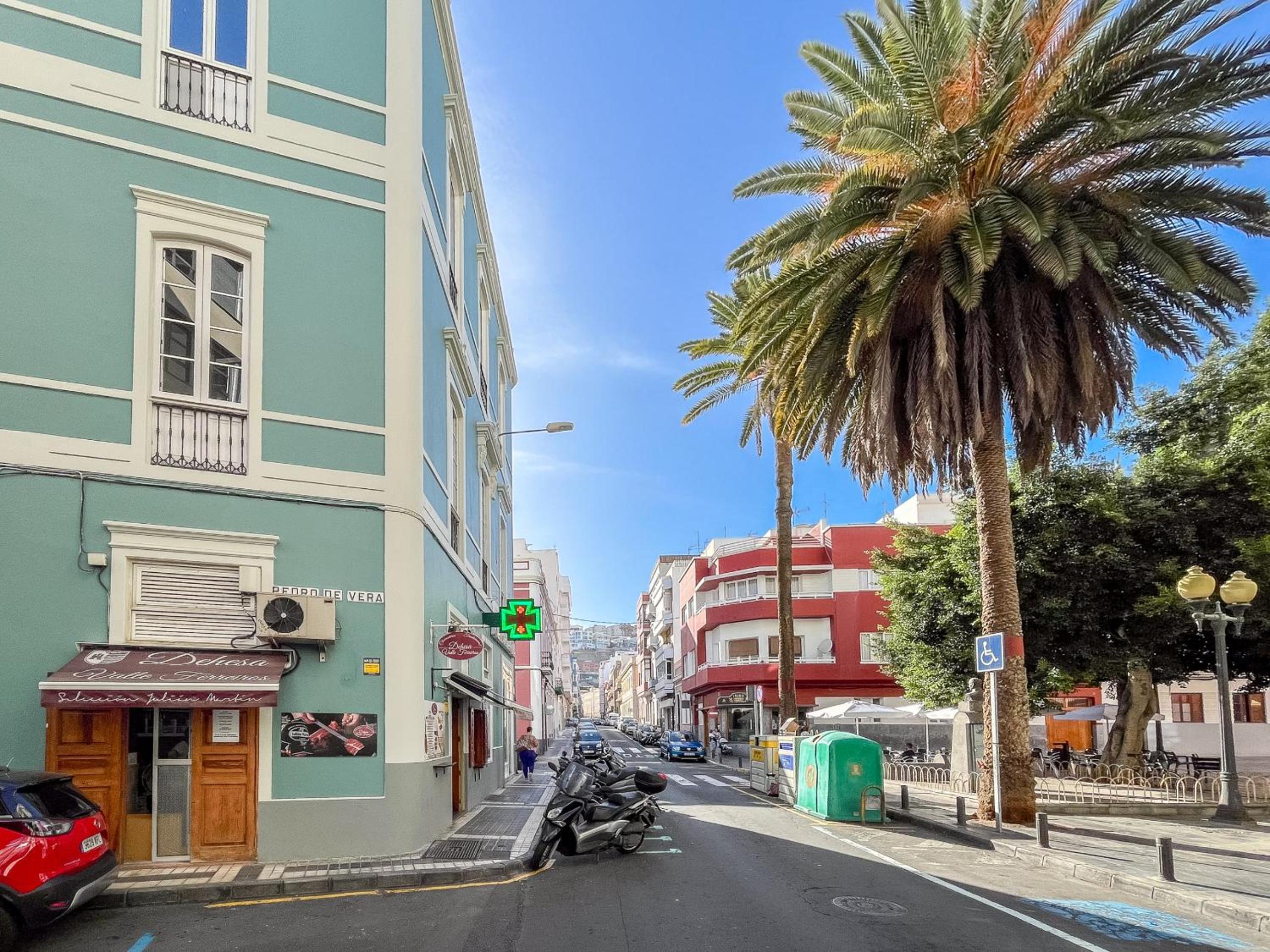 Triana Cool Studio