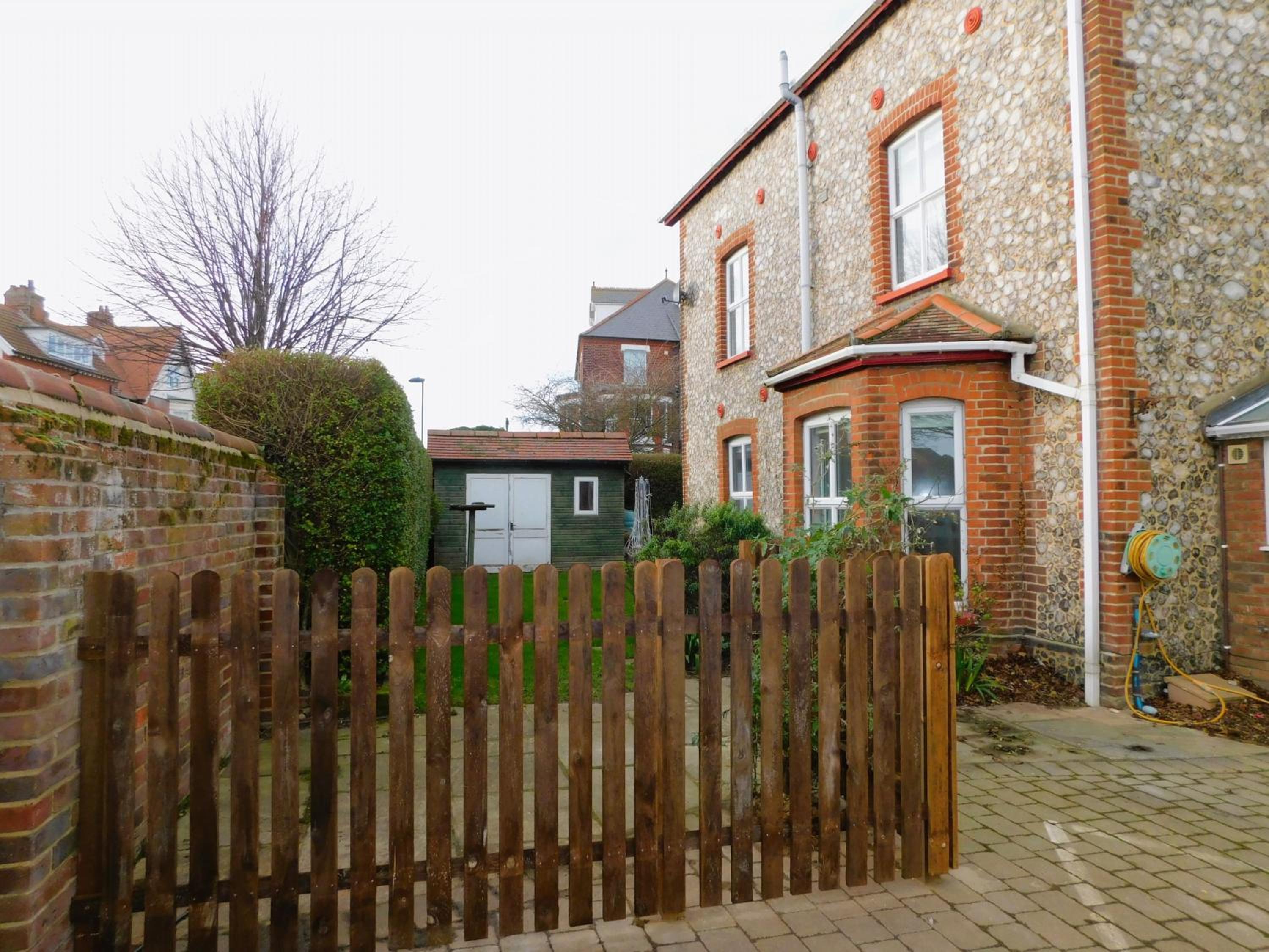 Morris House