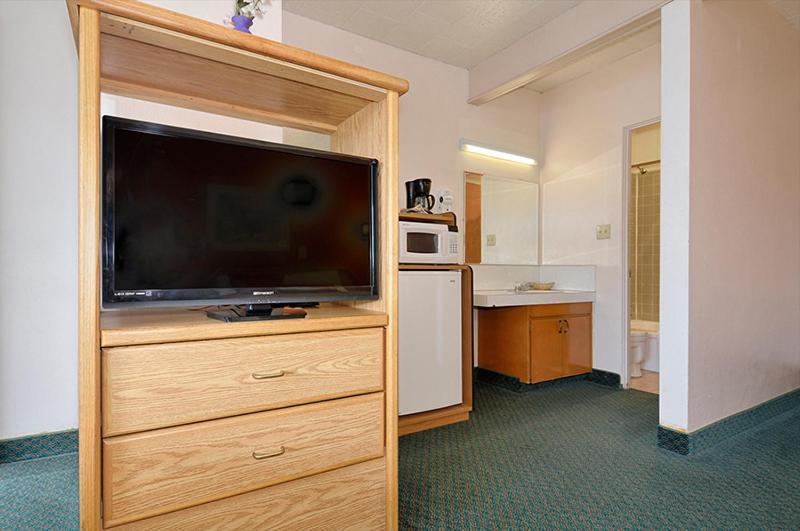 Townhouse Motel