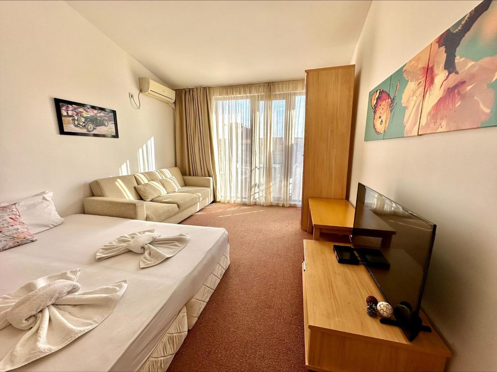 Menada Apartments in Marina Cape