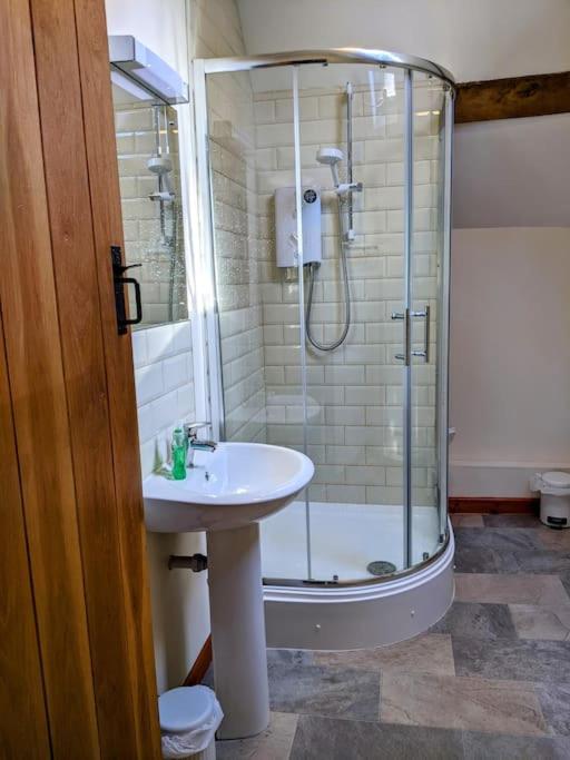 The Old Granary Farm Cottage view 3