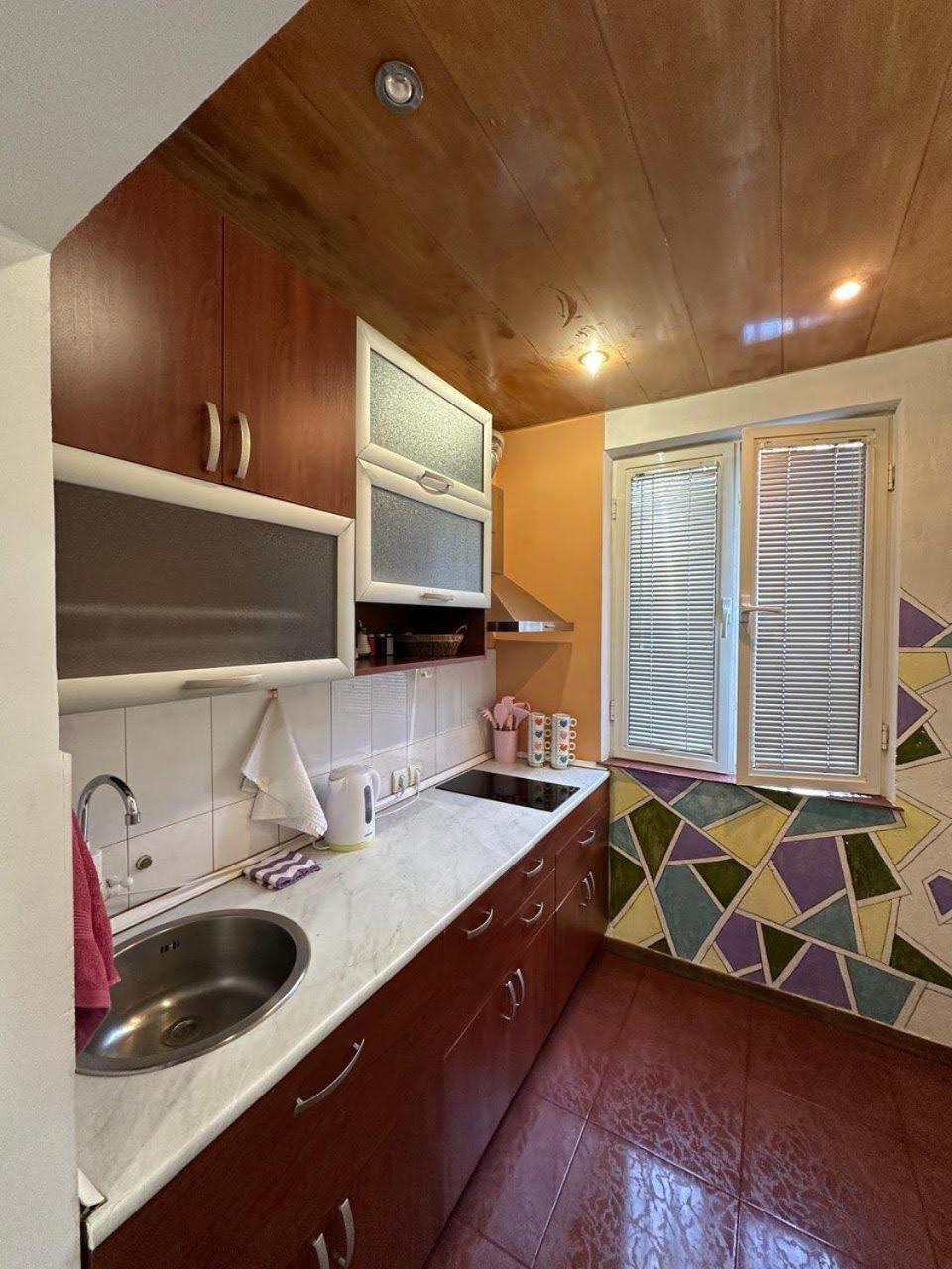 Guest House Central