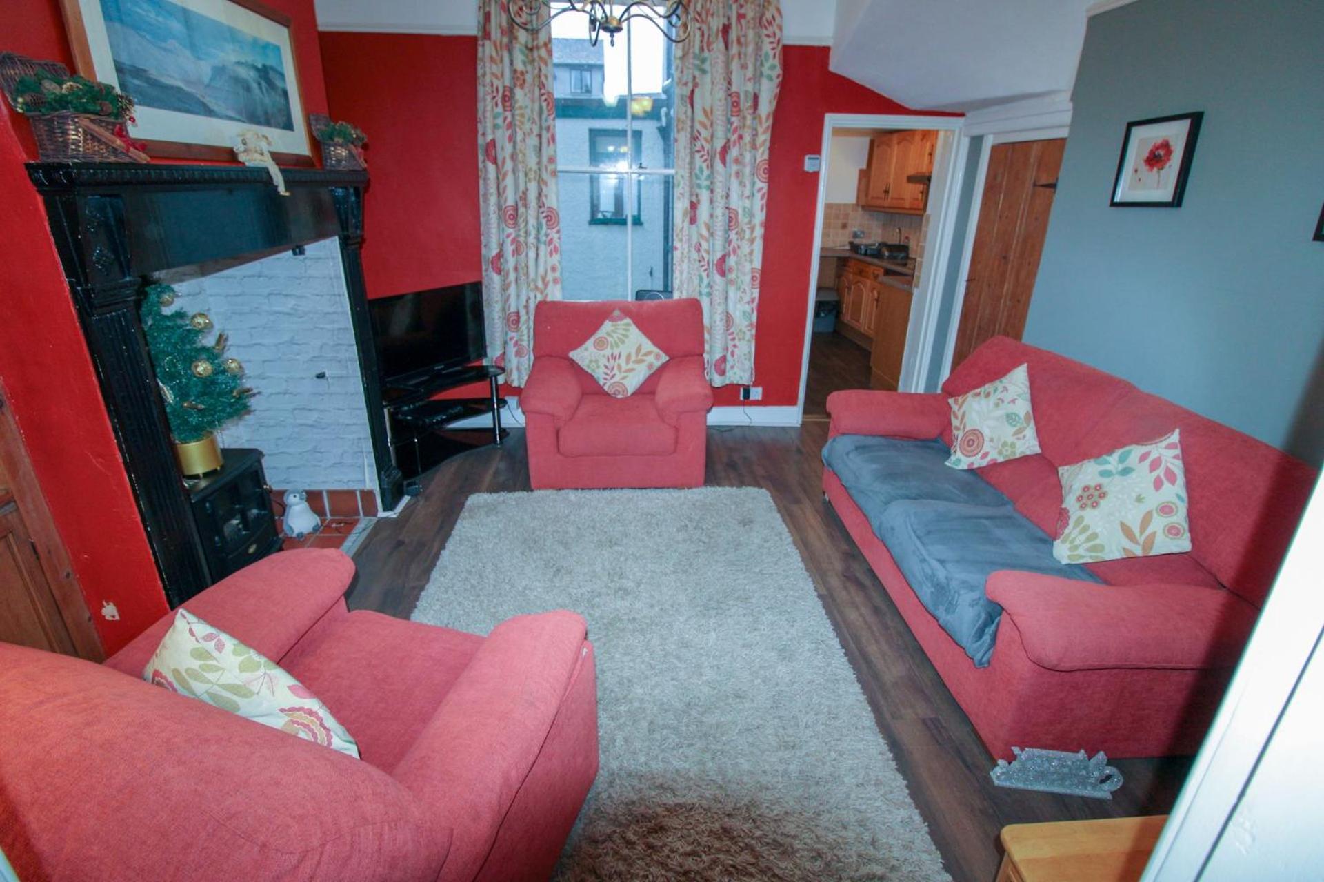 Carlton Cottage all ground floor, centrally located in Keswick view 2