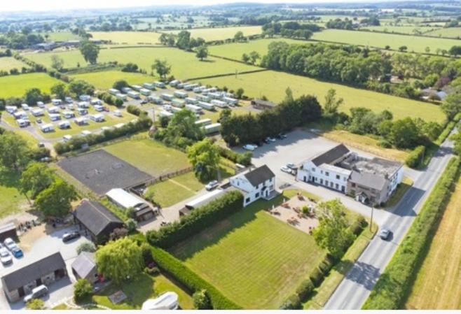 Chequers Inn