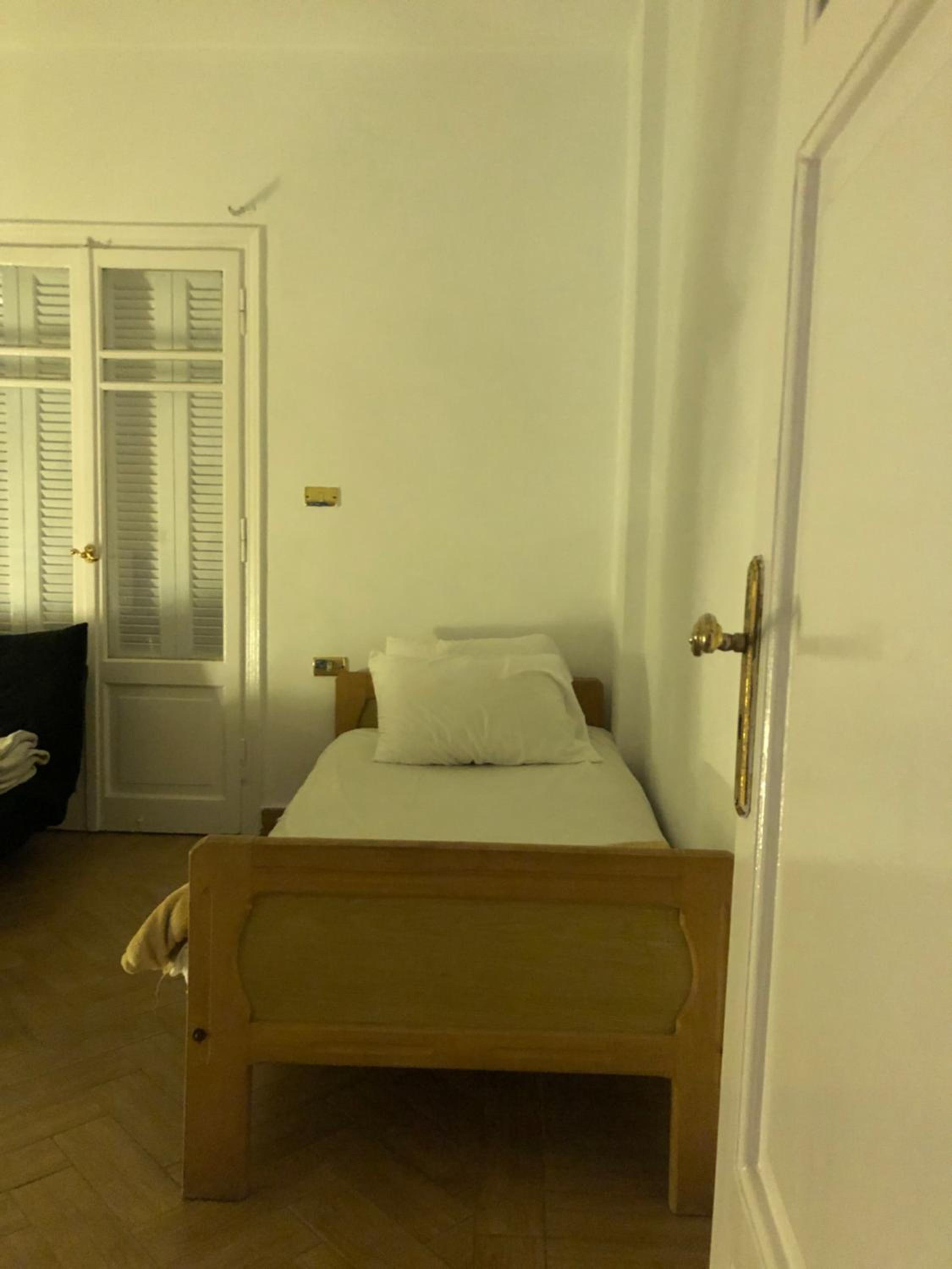 Unique room near the airport
