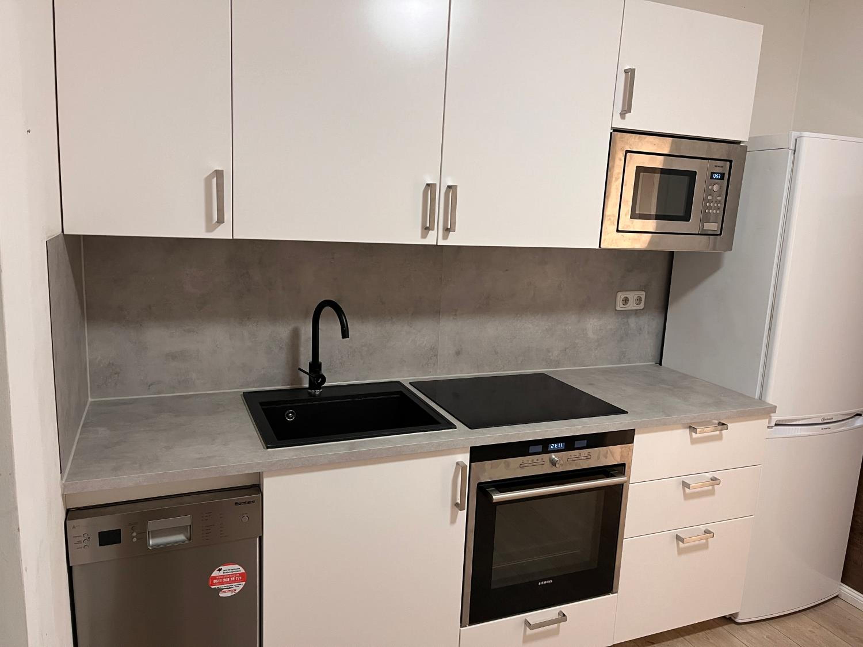 have-a-nice-Stay - Monteurunterkunft - Einzelbetten - Bad - Küche - Parkplatz
