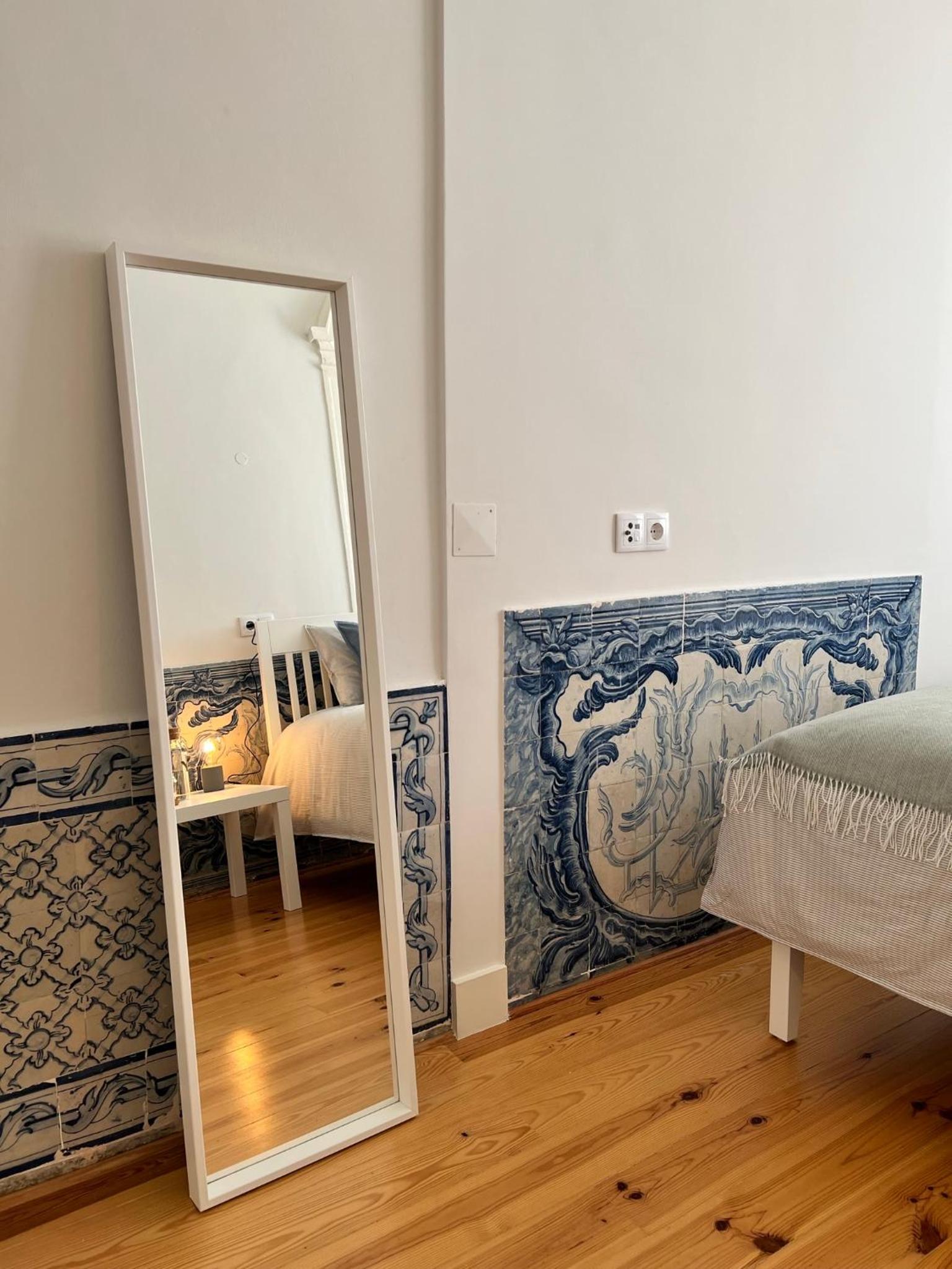 Spacious Historic Room on Rua Augusta
