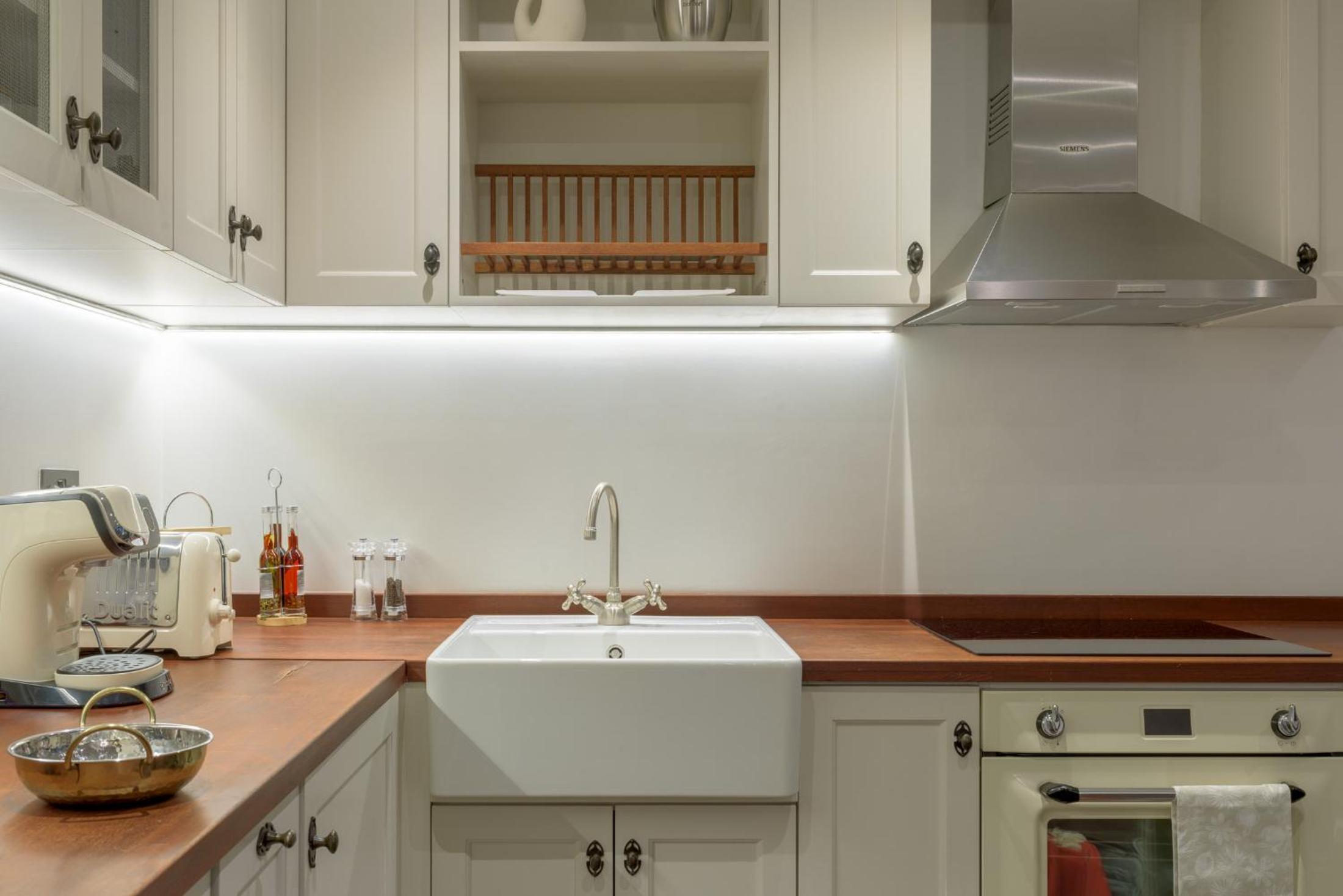 a2bstays Fitzrovia Suite