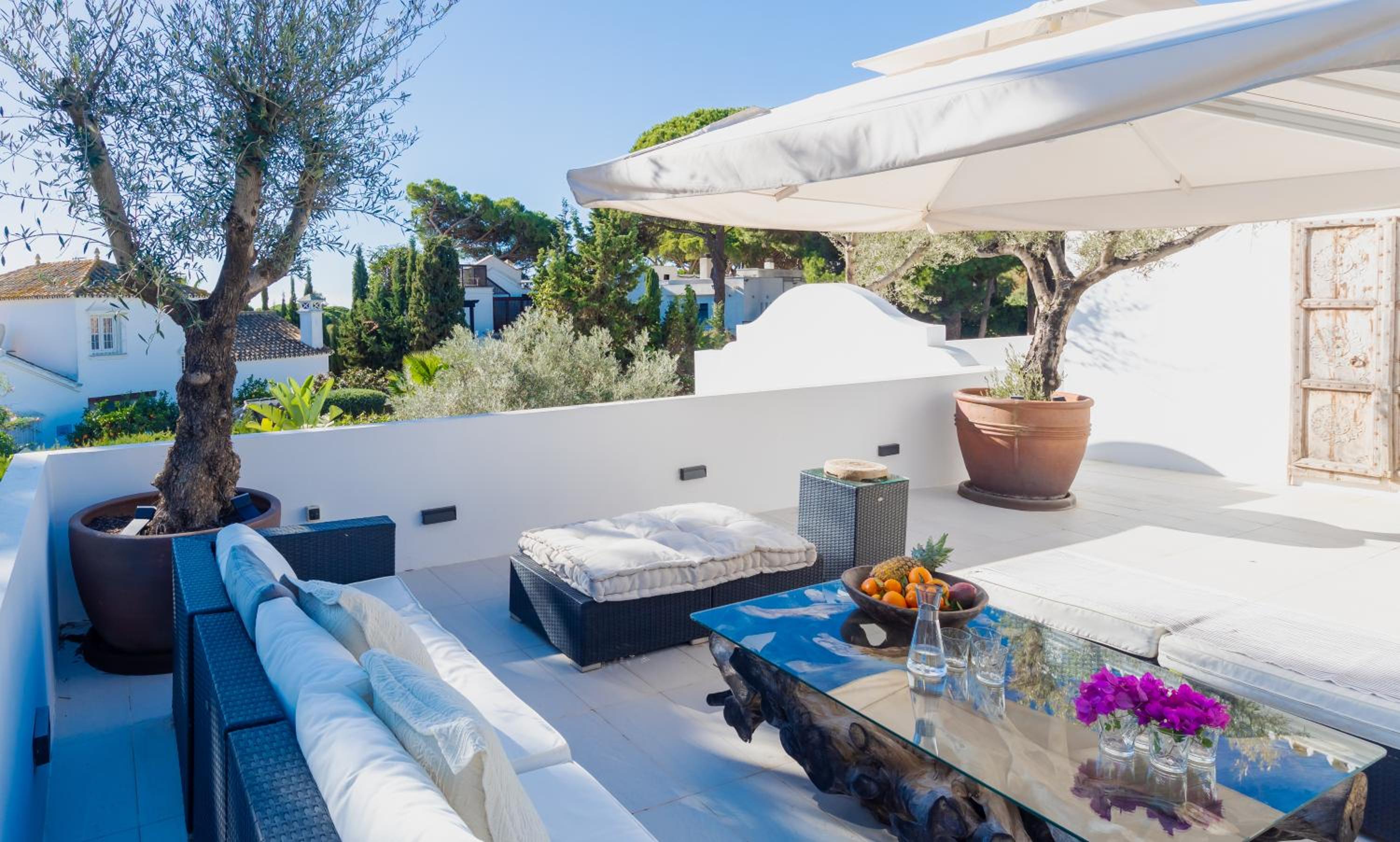 Unique Luxury Beach Side Villa with Heated Pool