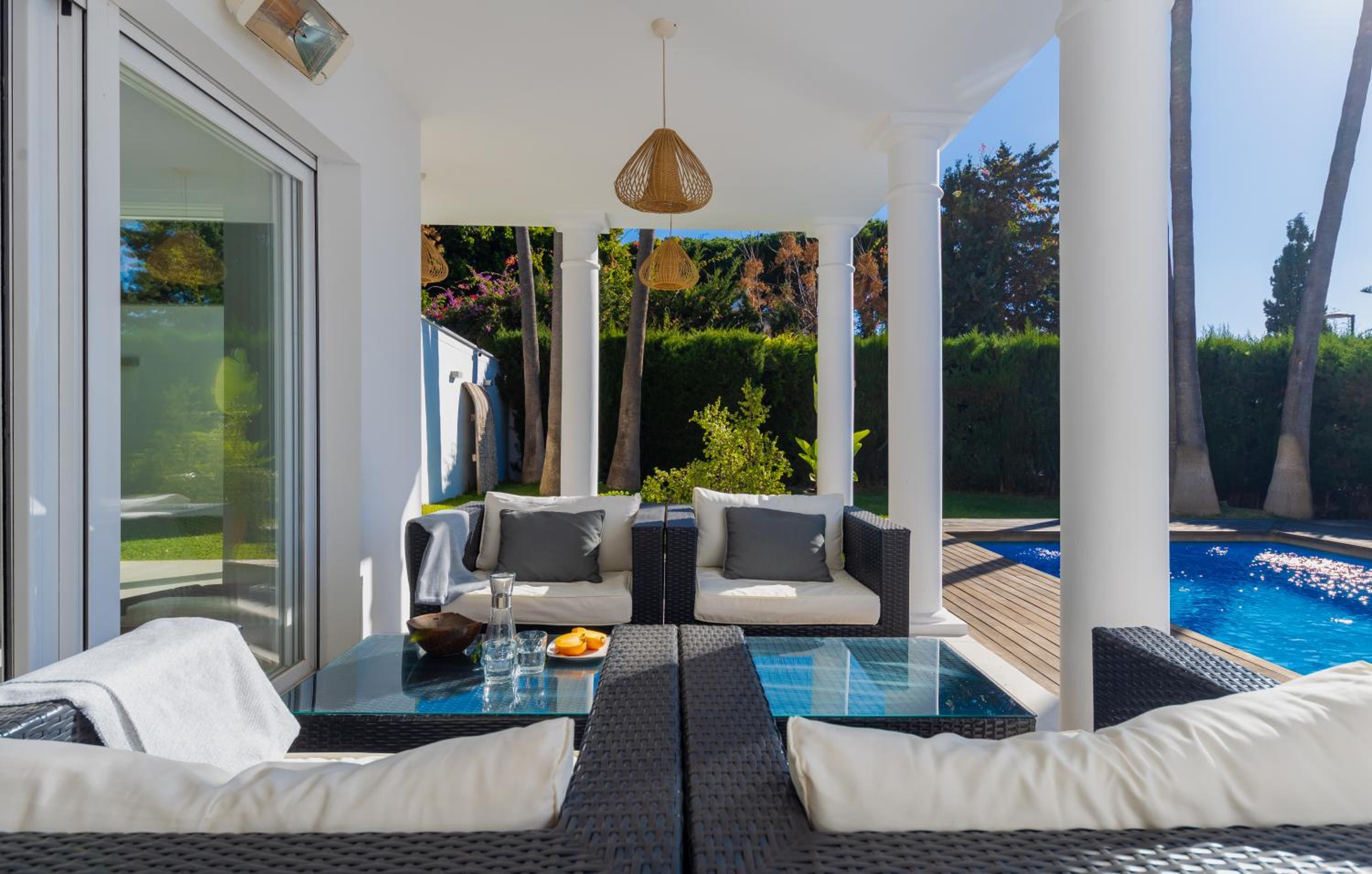 Unique Luxury Beach Side Villa with Heated Pool