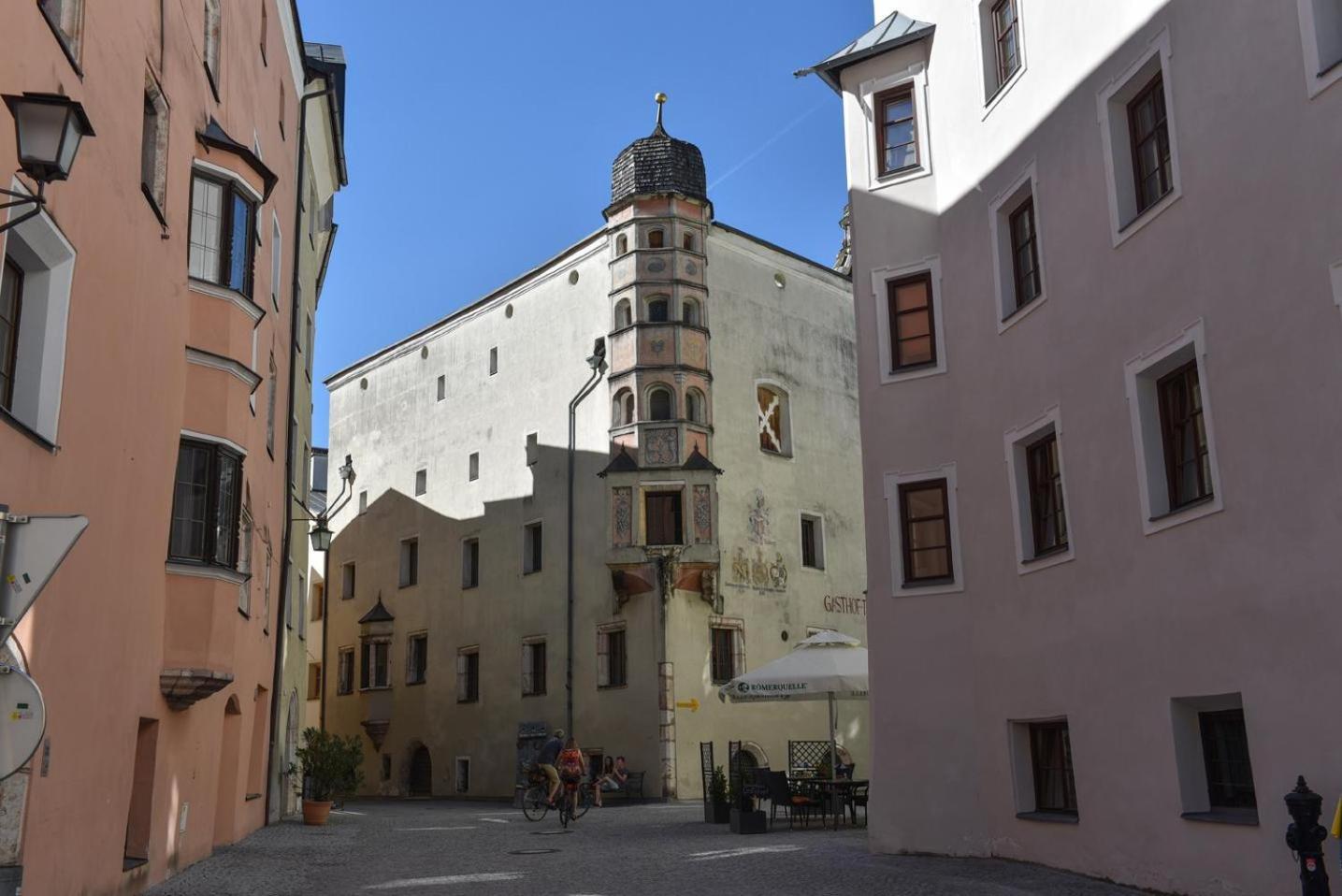 Haus Hislop