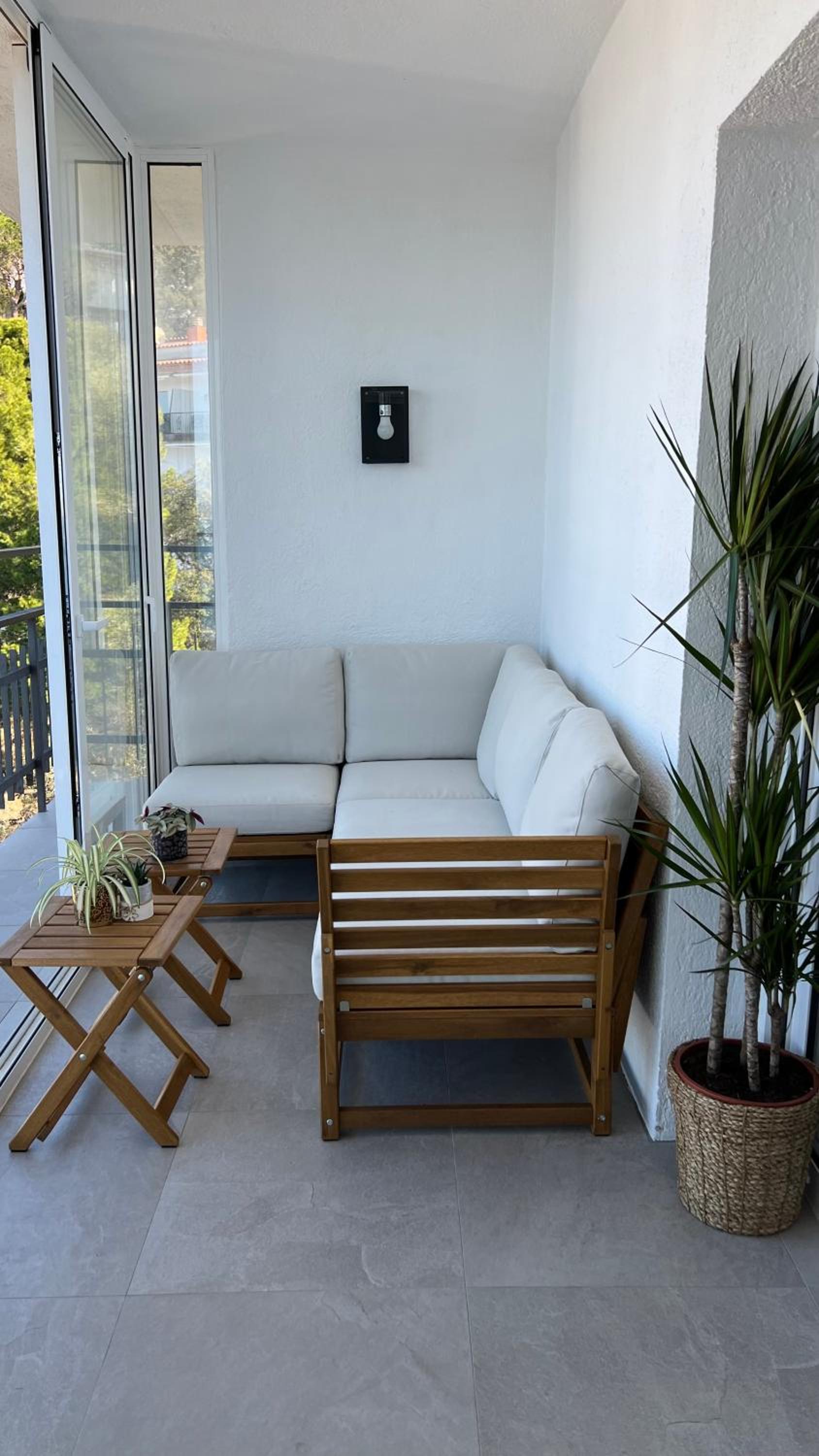 Precioso apartamento con vistas espectaculares de la Bahia Roses AV-48