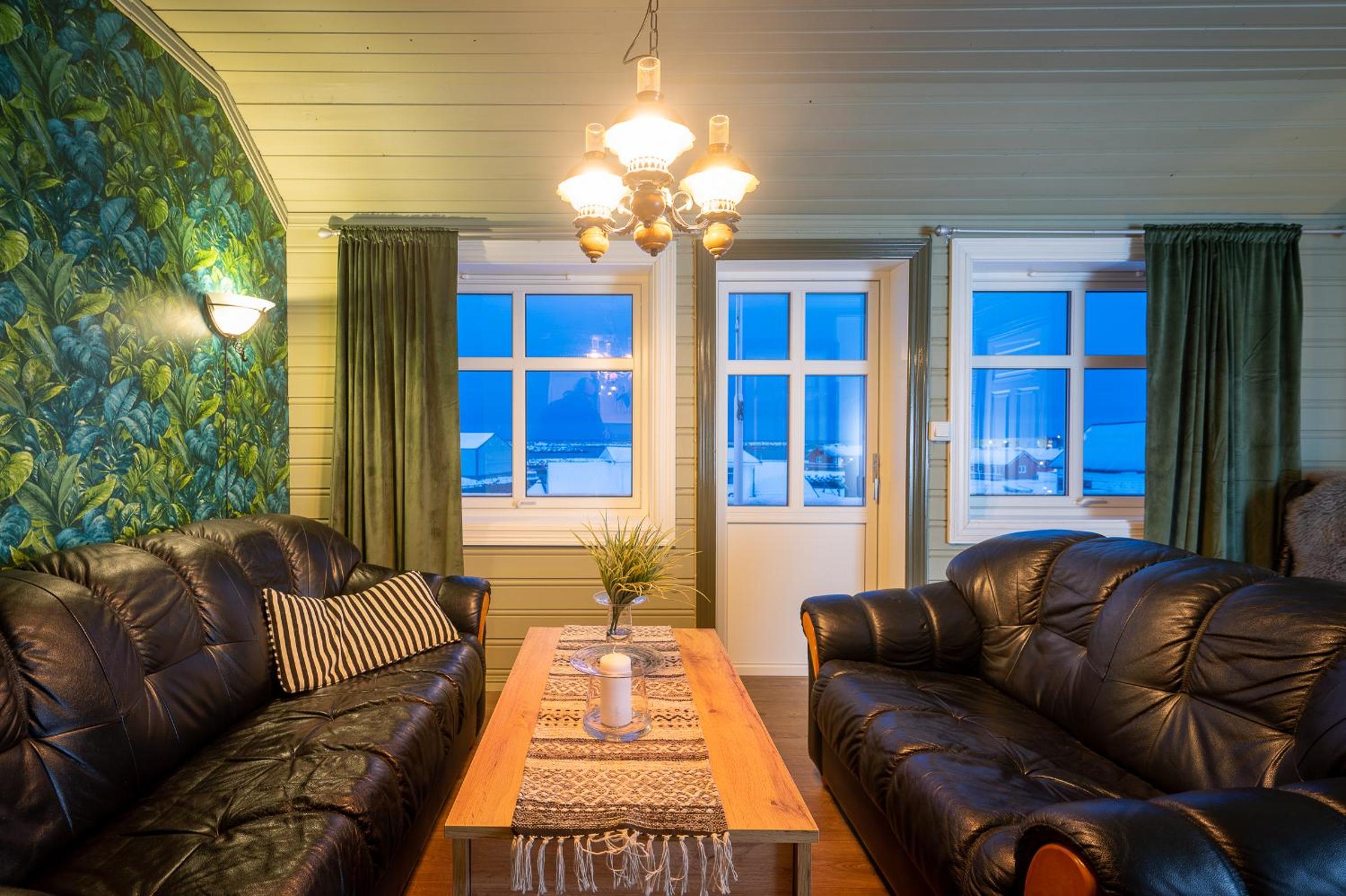 West-End Apartment view 3