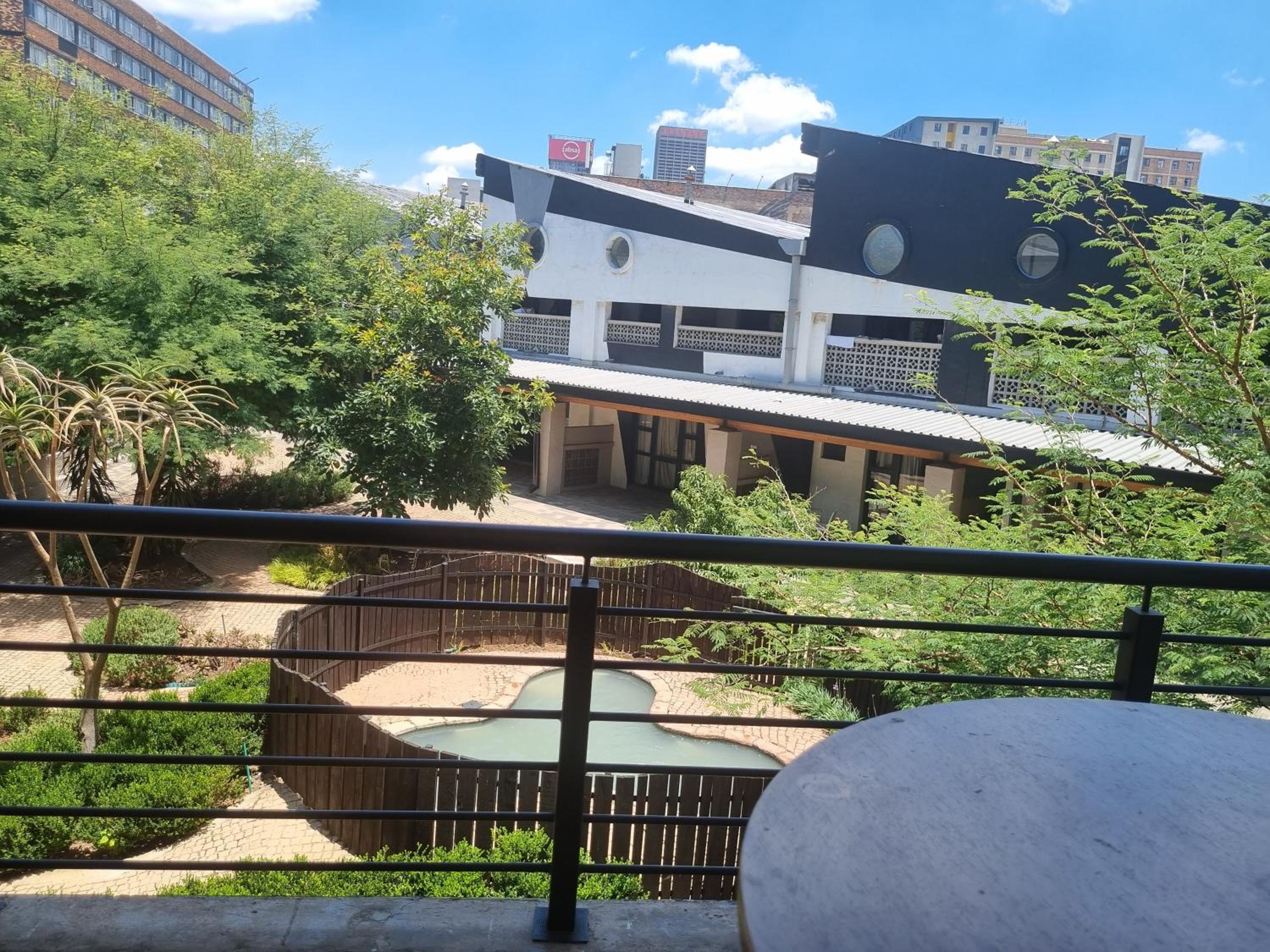 Dimpho House in Vibey Maboneng Precinct