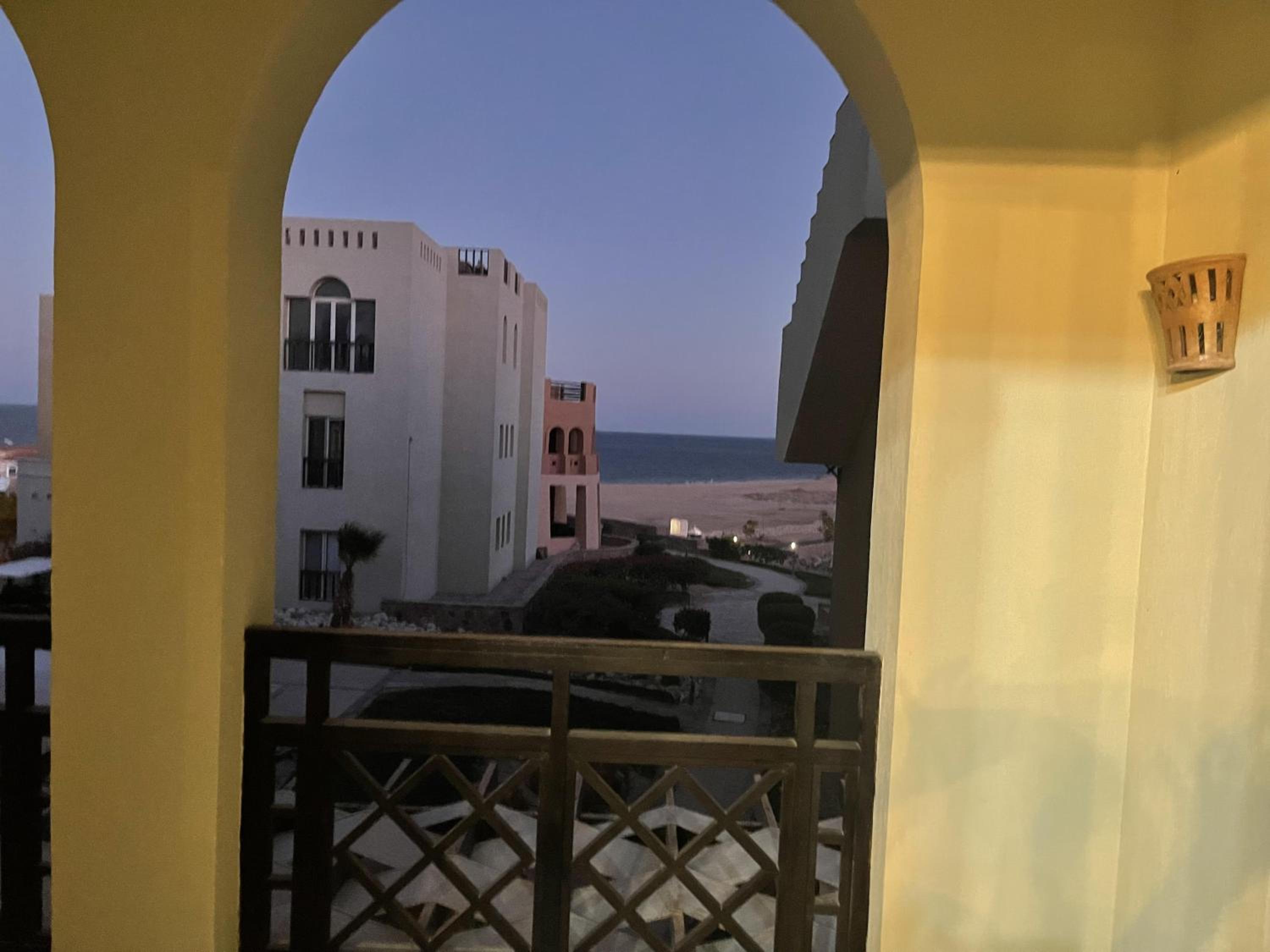 New 2 Bed Apartment in Sahl Hasheesh Azura Resort view 5