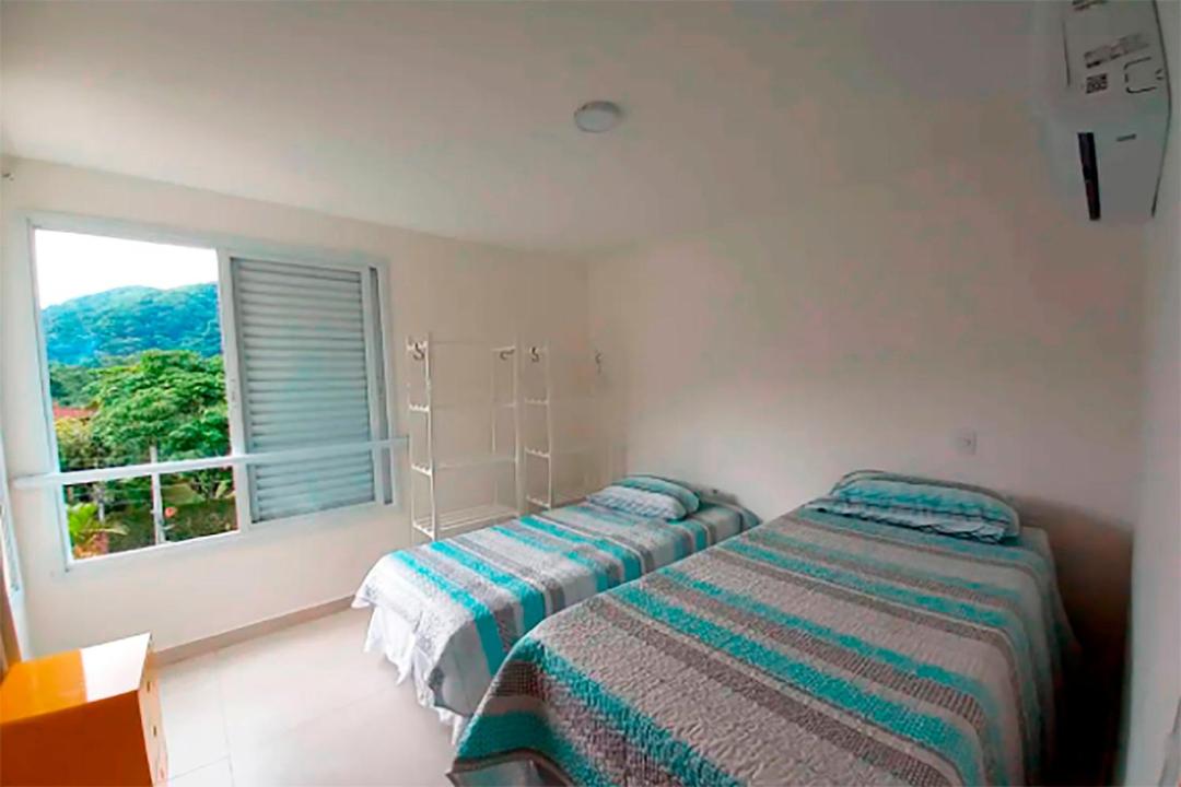 Incrivel casa a 80 metros da Praia de Juquehy SP